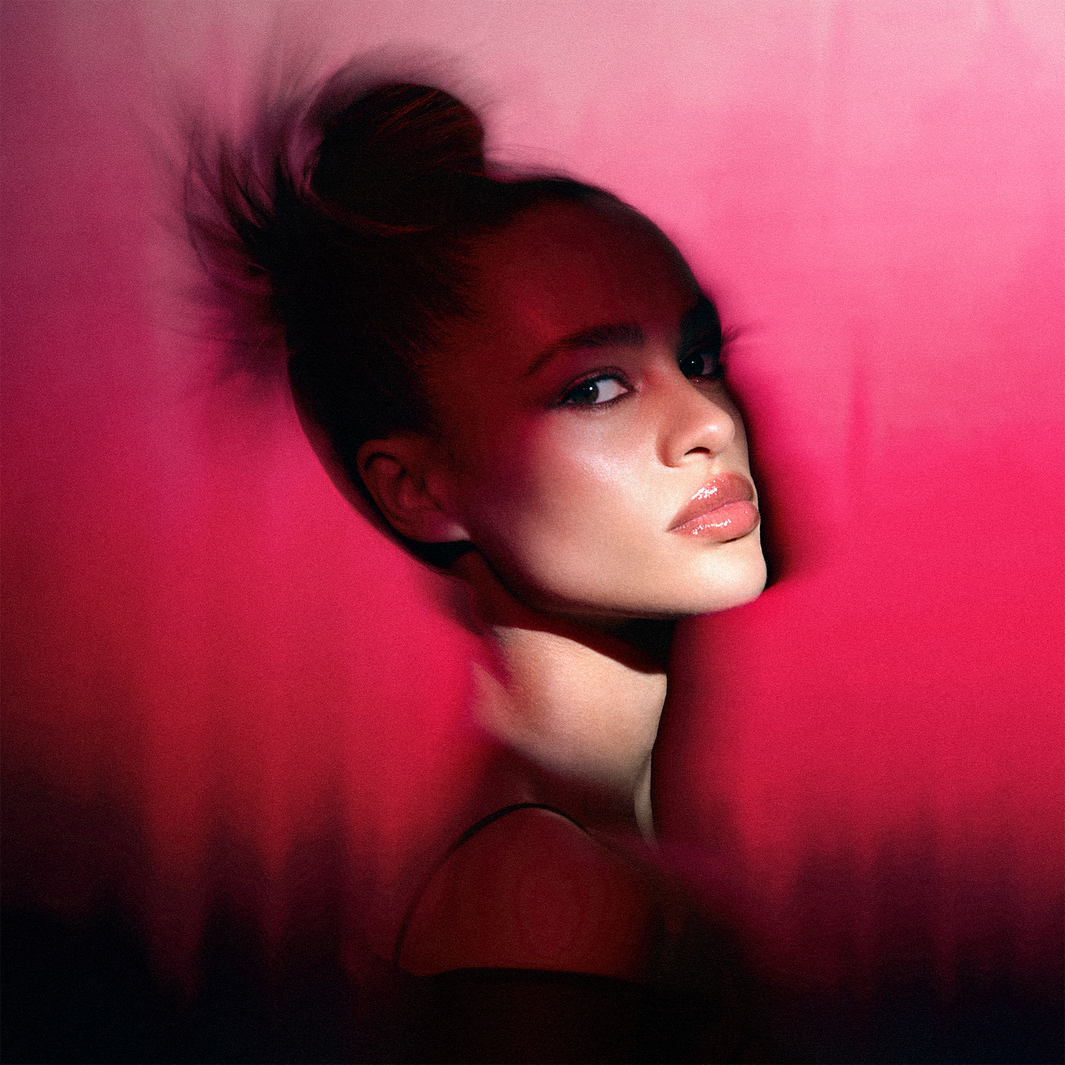 KYLIE COSMETICS Transformative Lip Tint