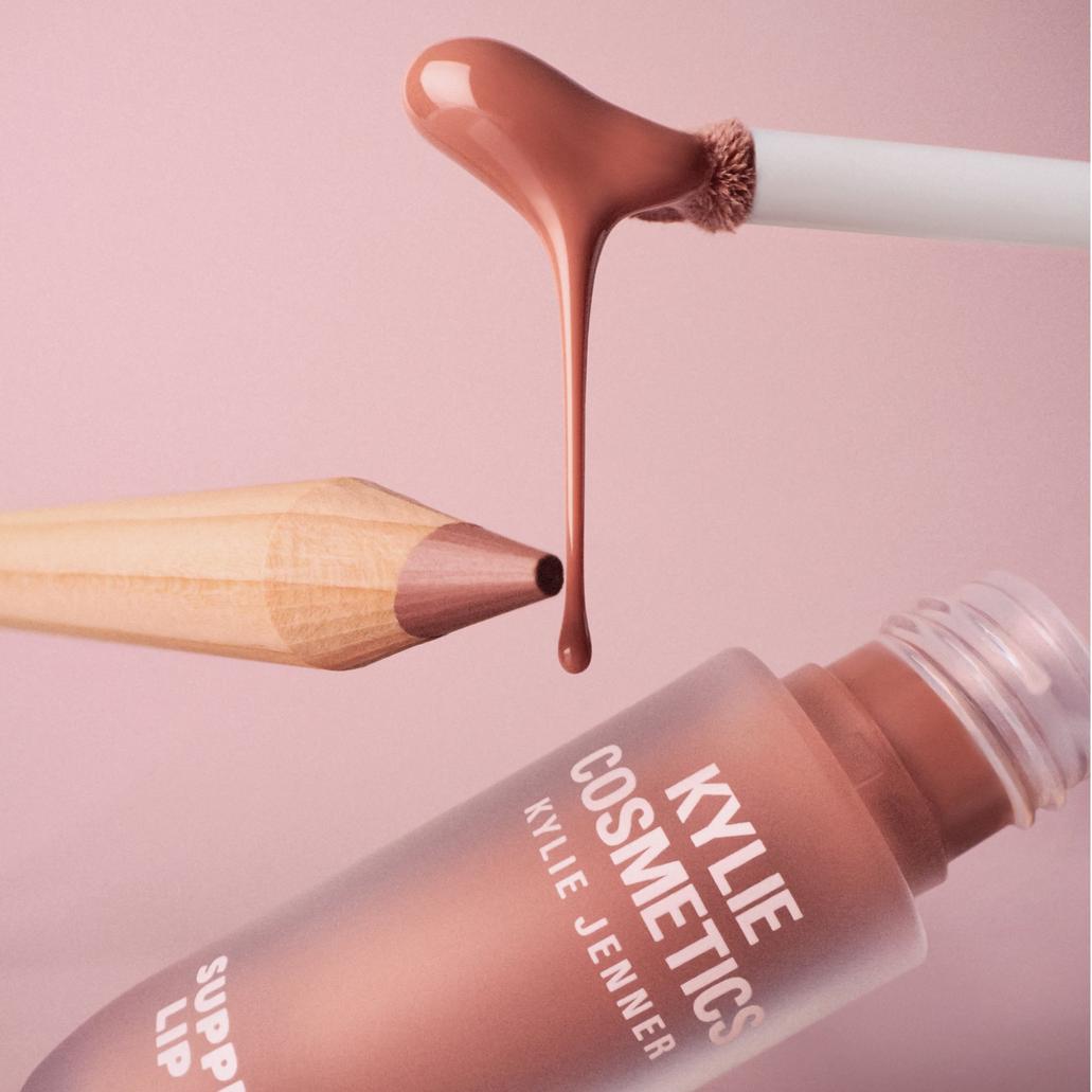 KYLIE COSMETICS Glossy Lip Kit