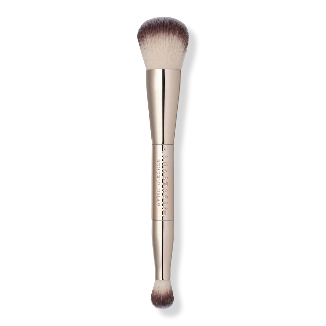 Anastasia Beverly Hills Impeccable Foundation & Face Brush