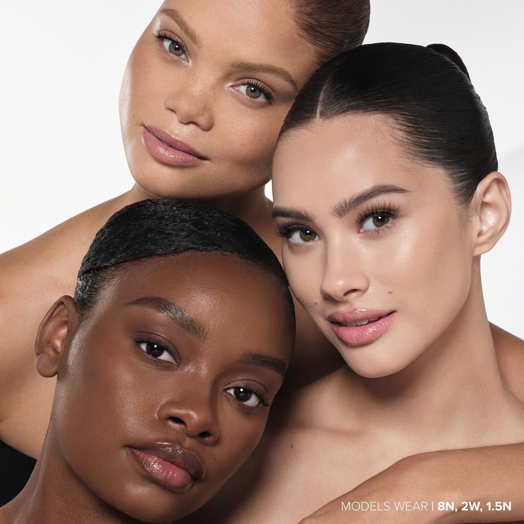 Anastasia Beverly Hills Impeccable Foundation & Face Brush