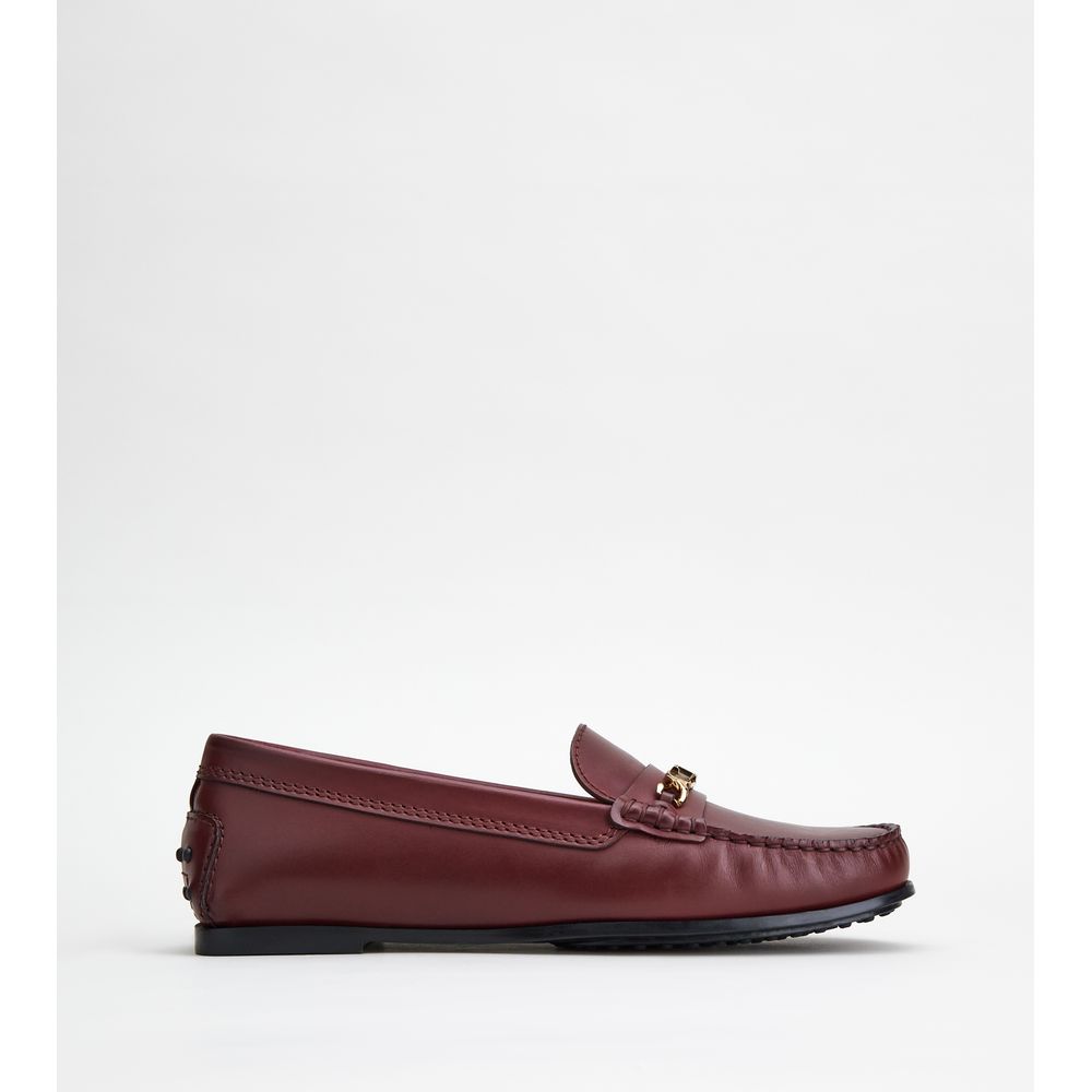 Tods City Gommino Driving Shoes In Leather Burgundy Womens