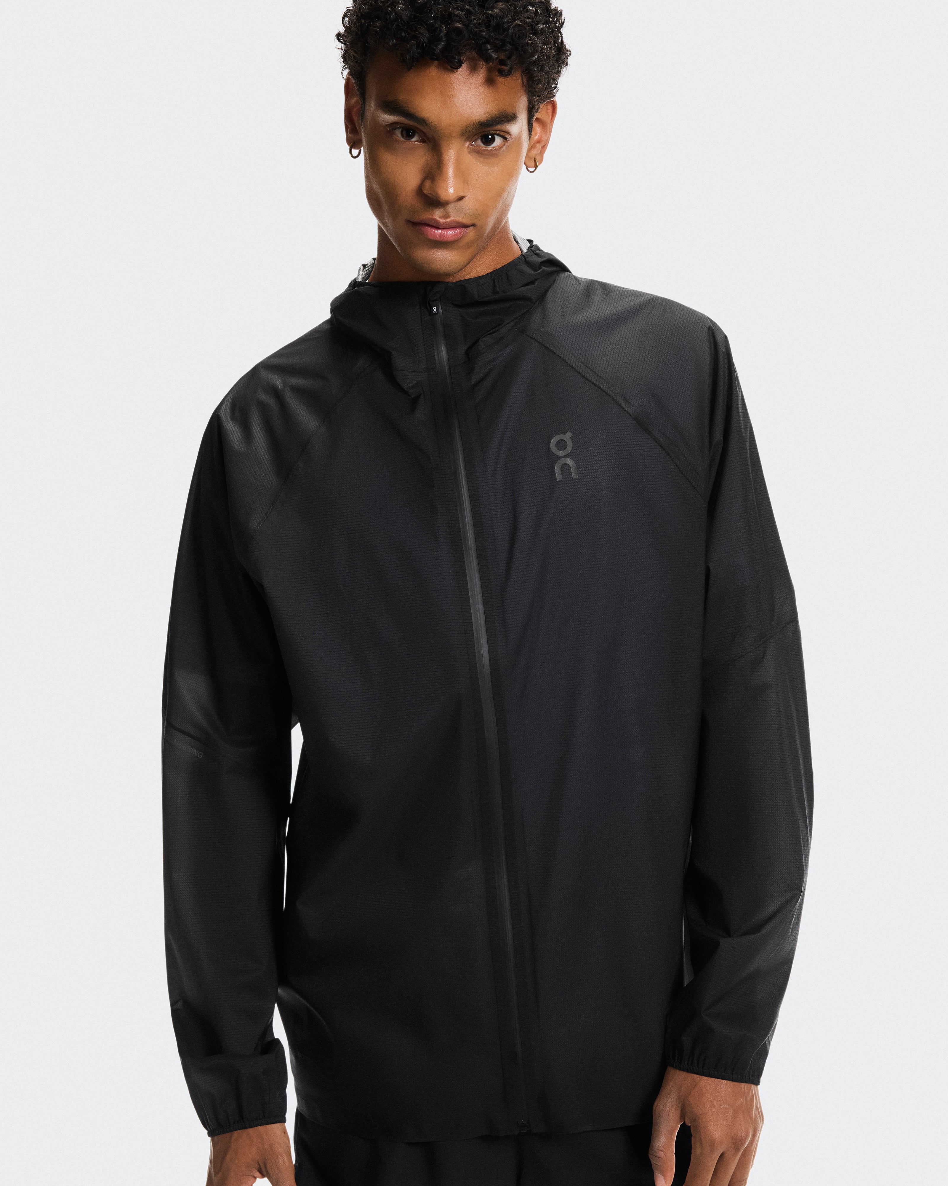 On Ultra Jacket Black