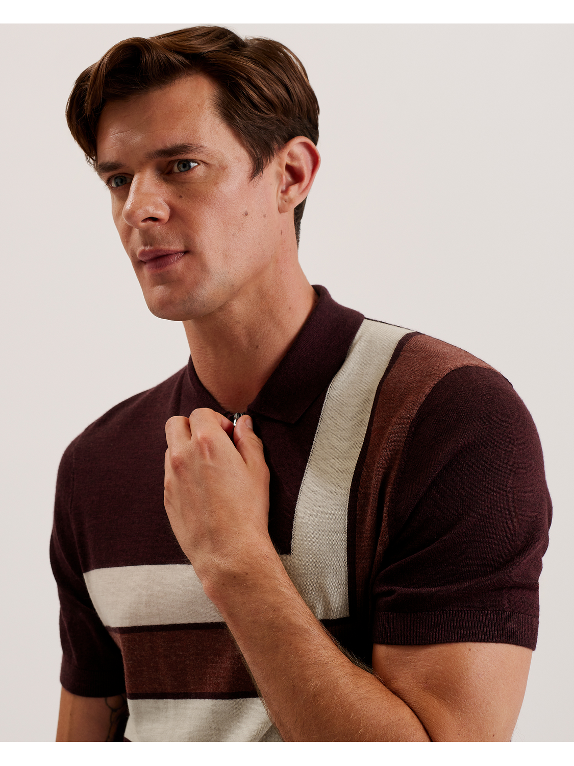 #color_maroon