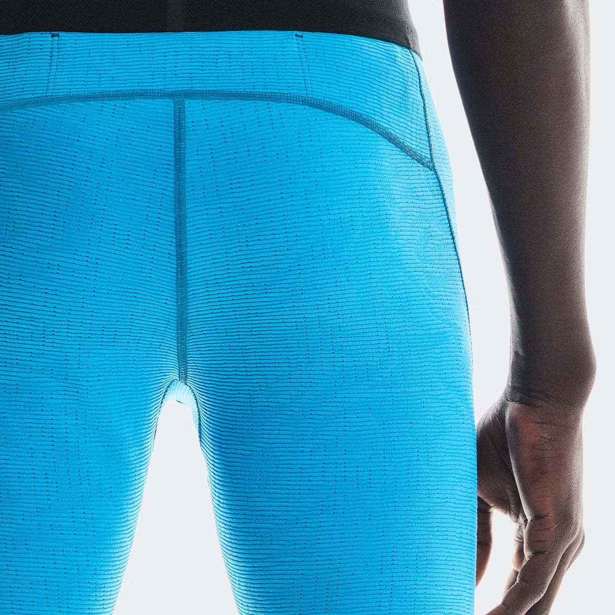 On Pace Tights Short Malibu