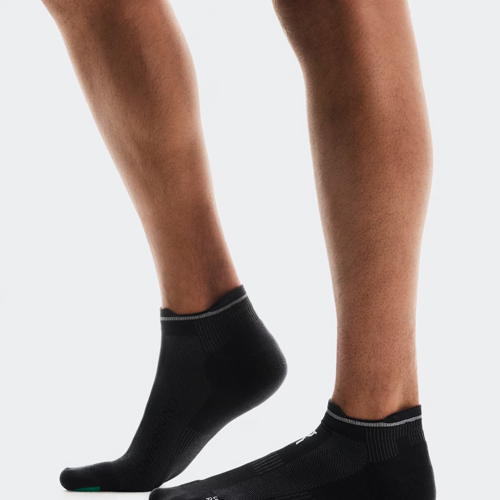 On Elite Run Sock Low Black