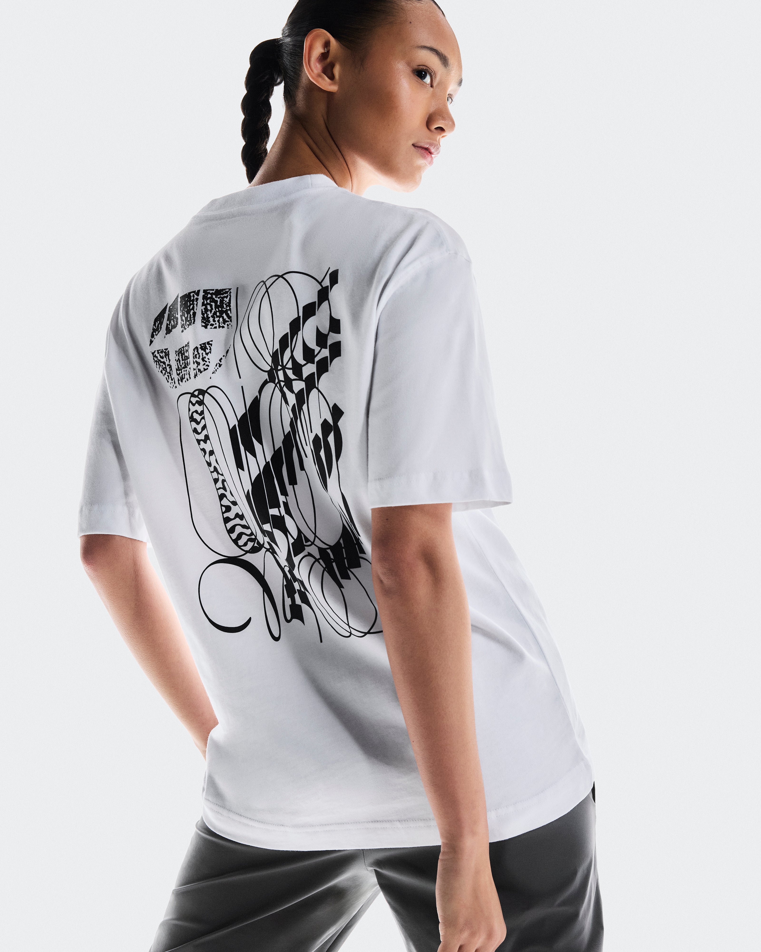 On Club-T Graphic White | Black (Women'S)
