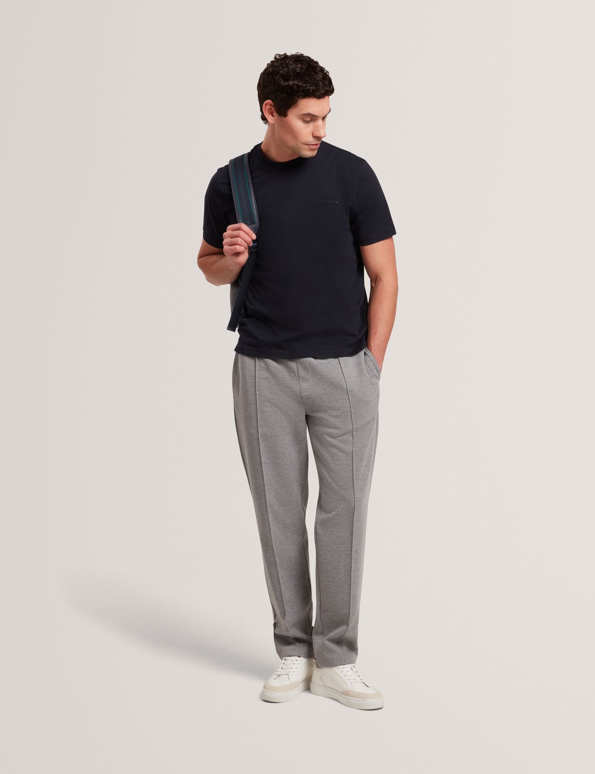 #color_mid-grey