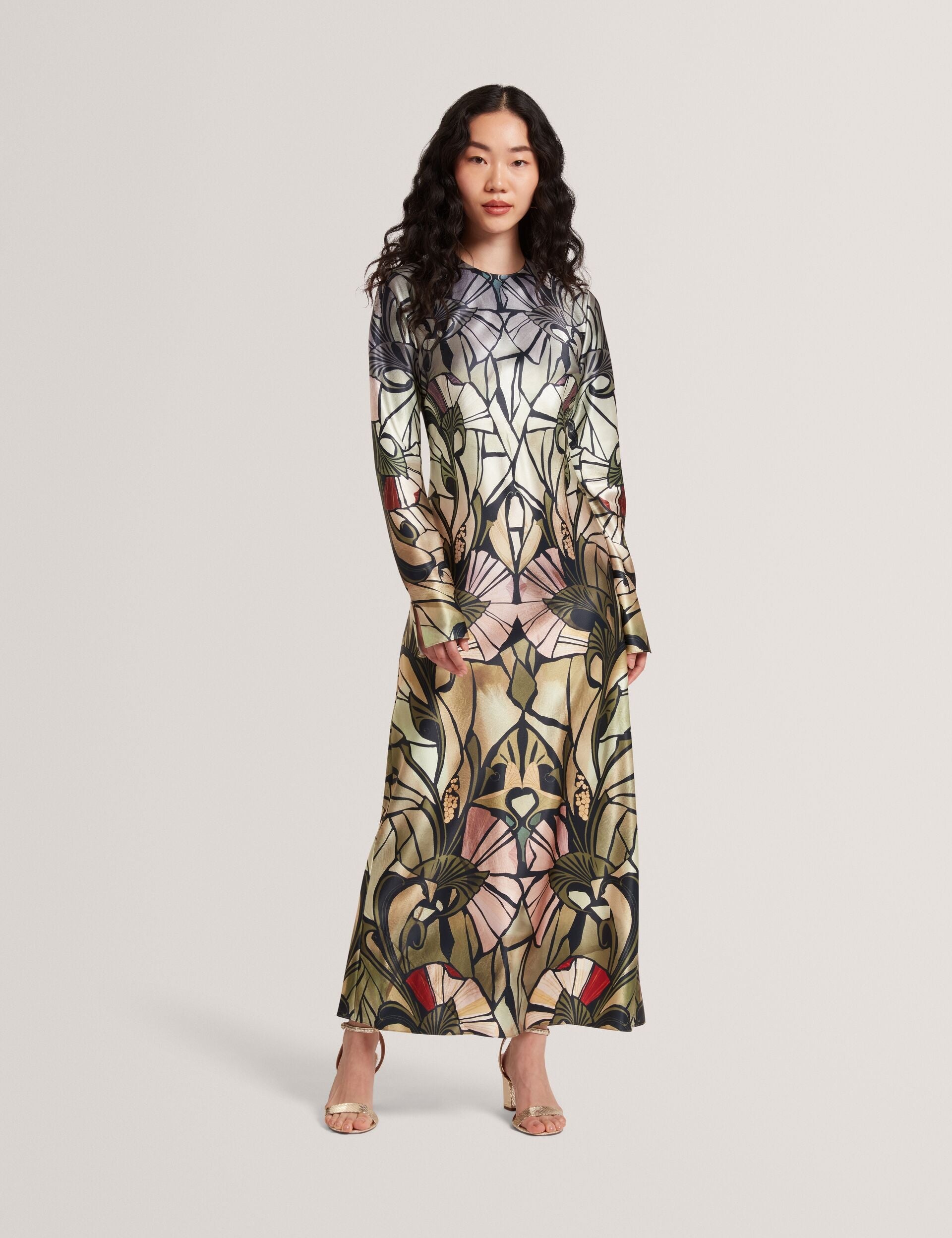 chinese dress ladies Pleated Panel Long Sleeve Knit Midi Dress | Belviee main image 0
