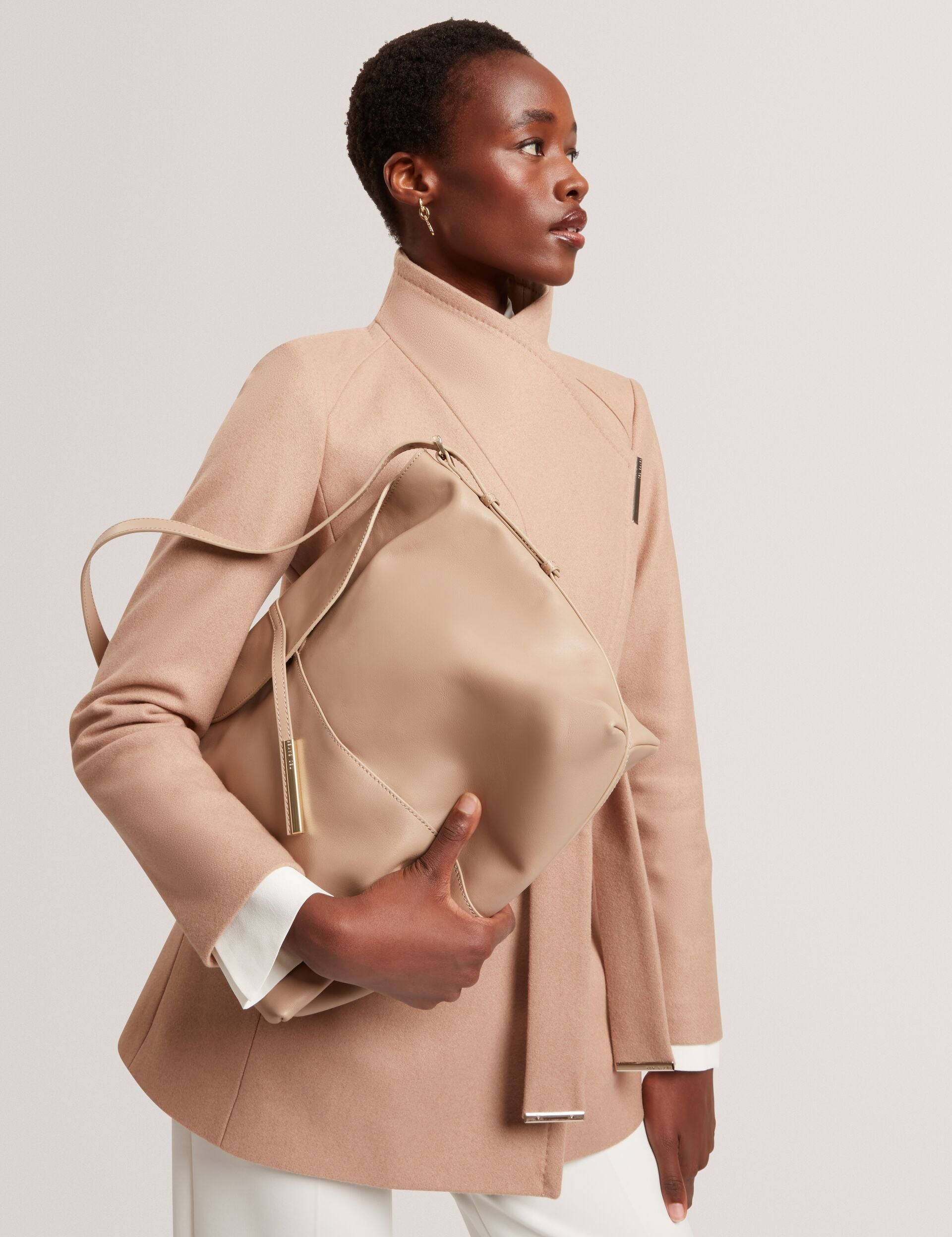 Ted Baker Rysann Bar Detail Slouch Leather Shoulder Bag Women's