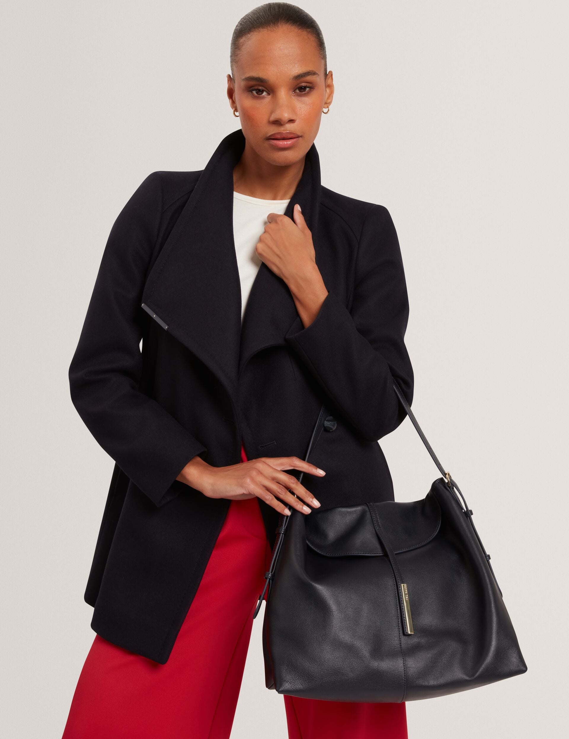 Ted Baker Rysann Bar Detail Slouch Leather Shoulder Bag Women's