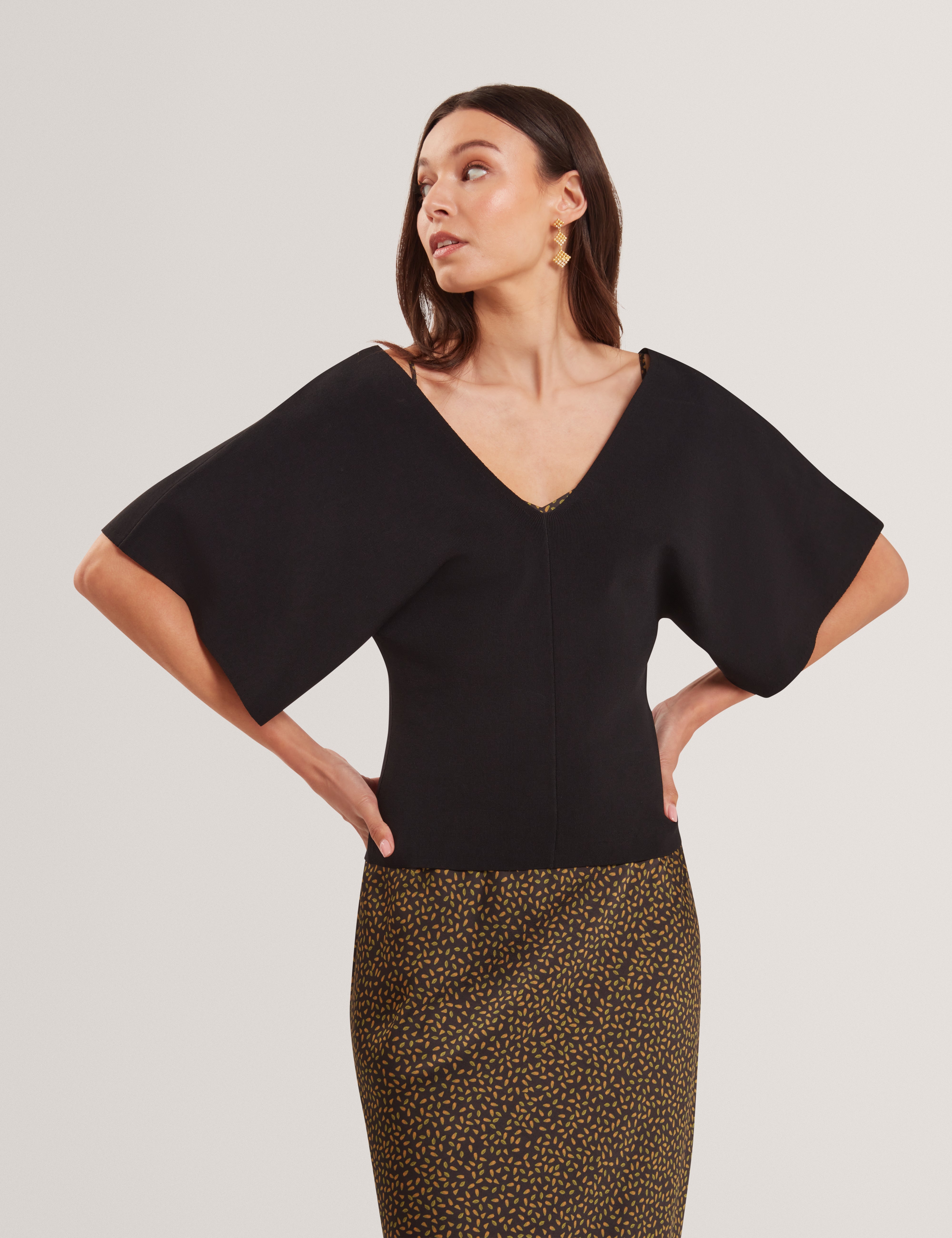 Ted Baker Reginah Wide Short Sleeve Vneck Knitted Top Women's