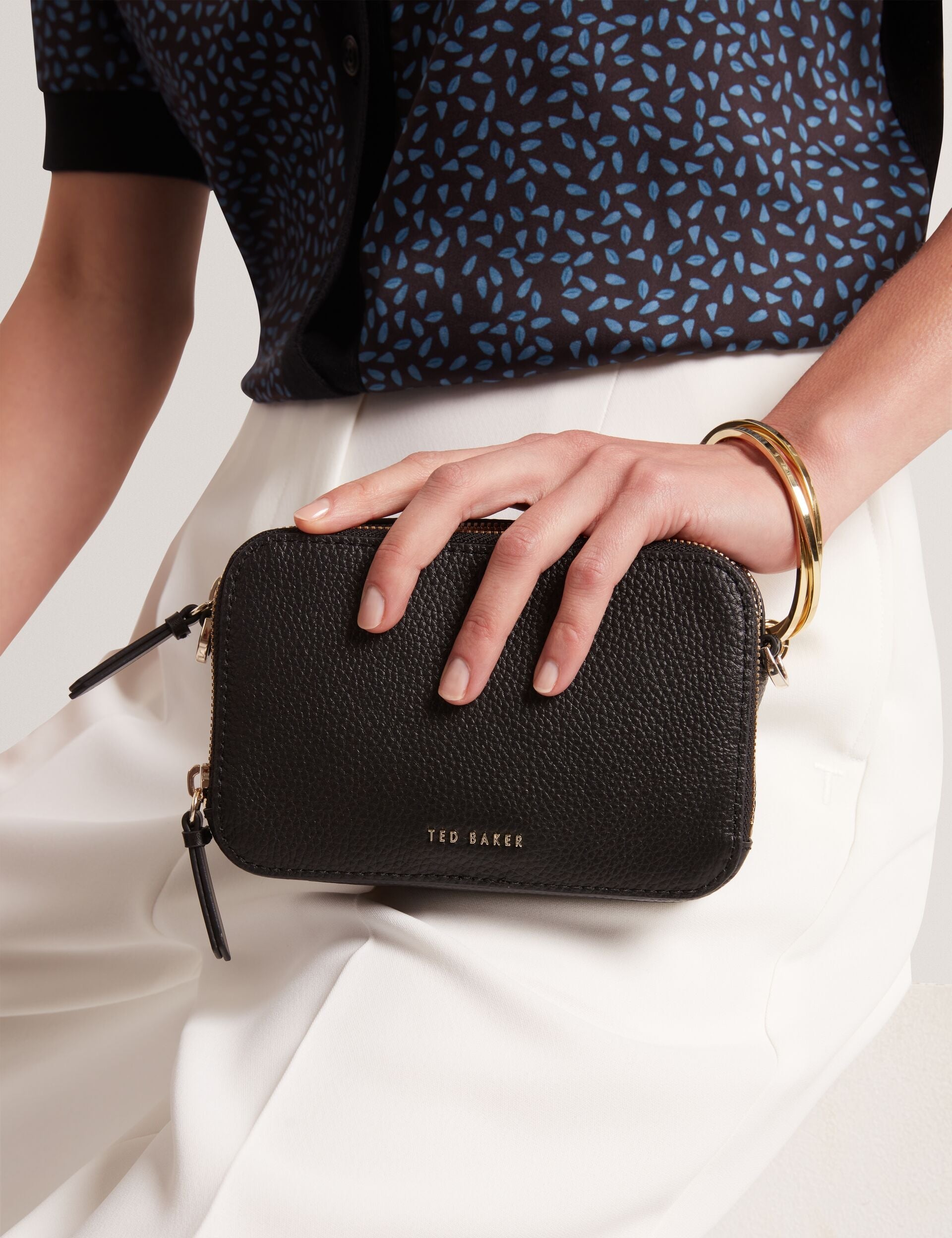 Ted Baker Stunna Mini Black Leather Crossbody Camera Bag Women's