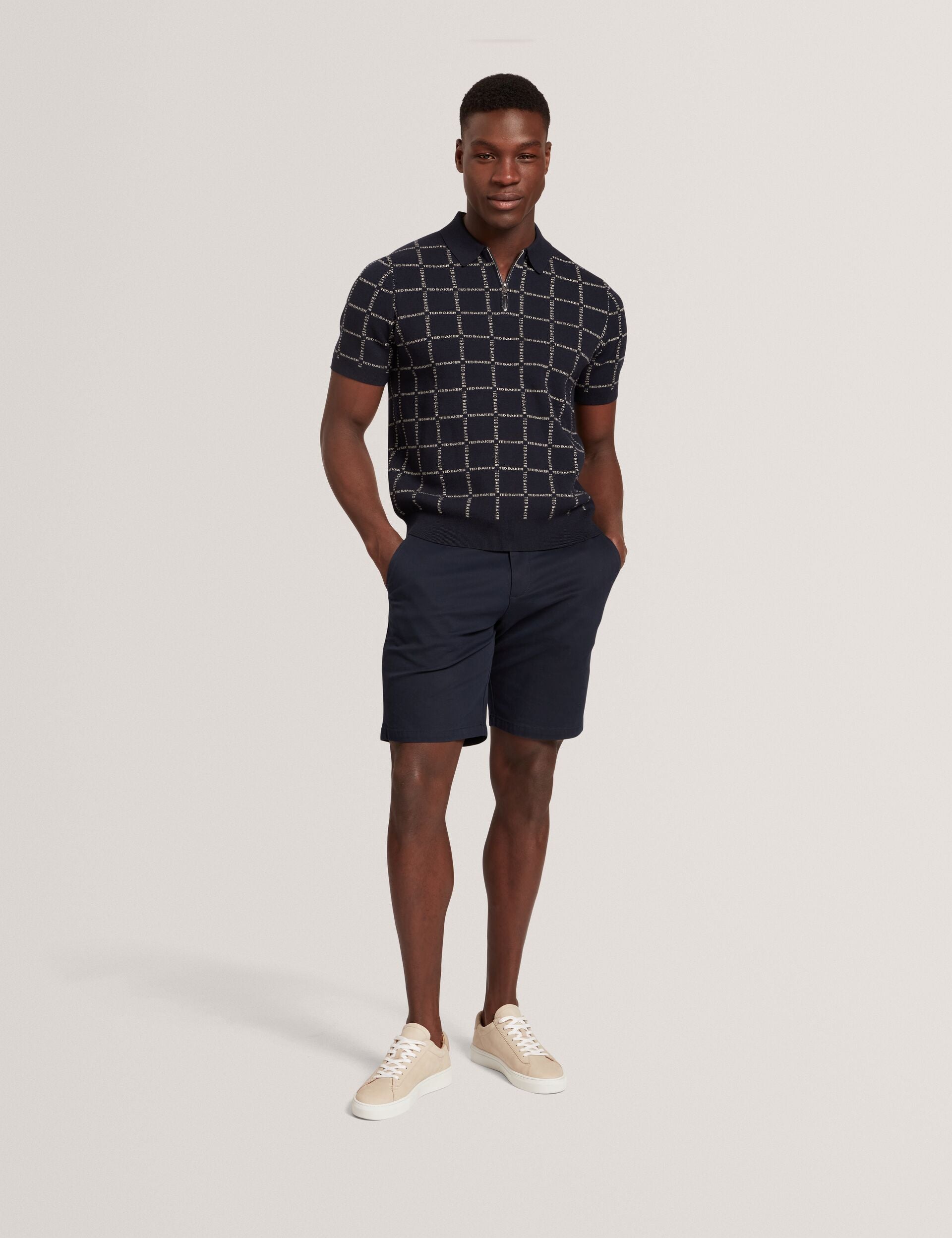 #color_navy