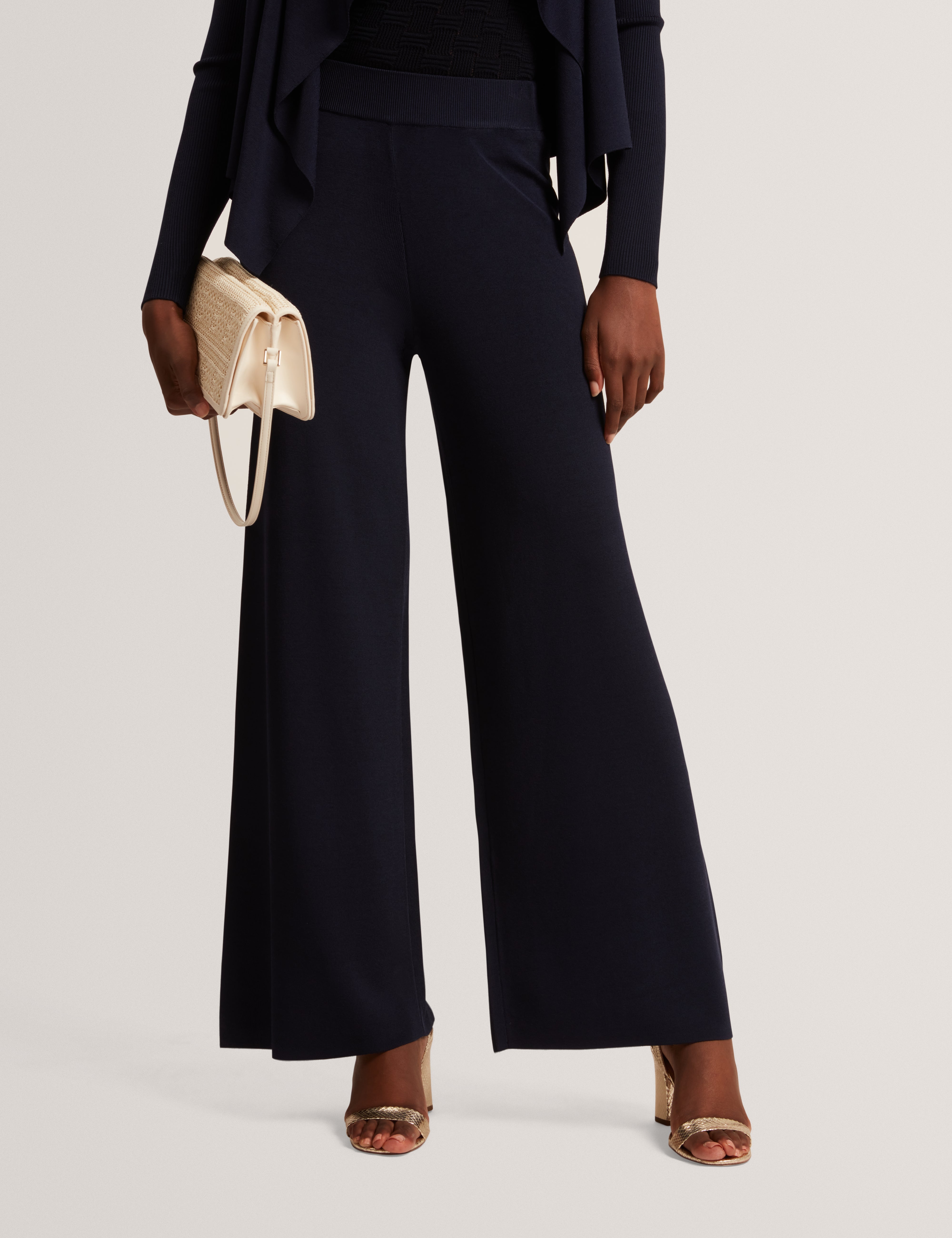 #color_navy
