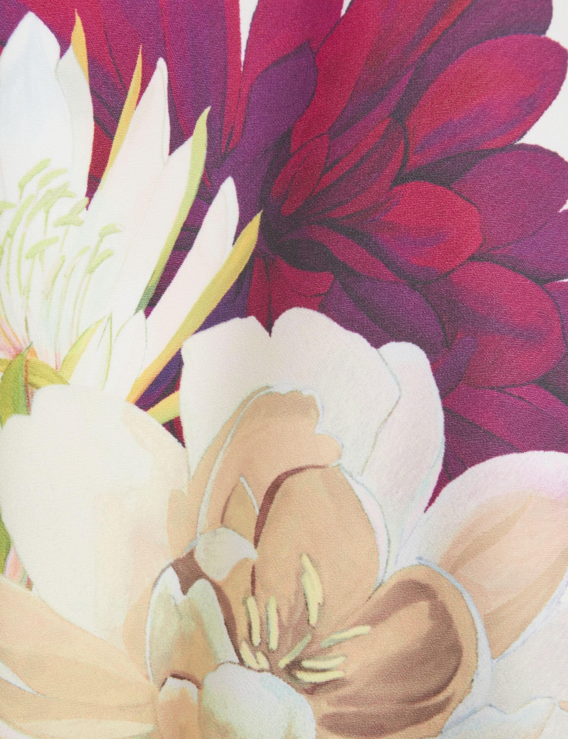 #color_ivory