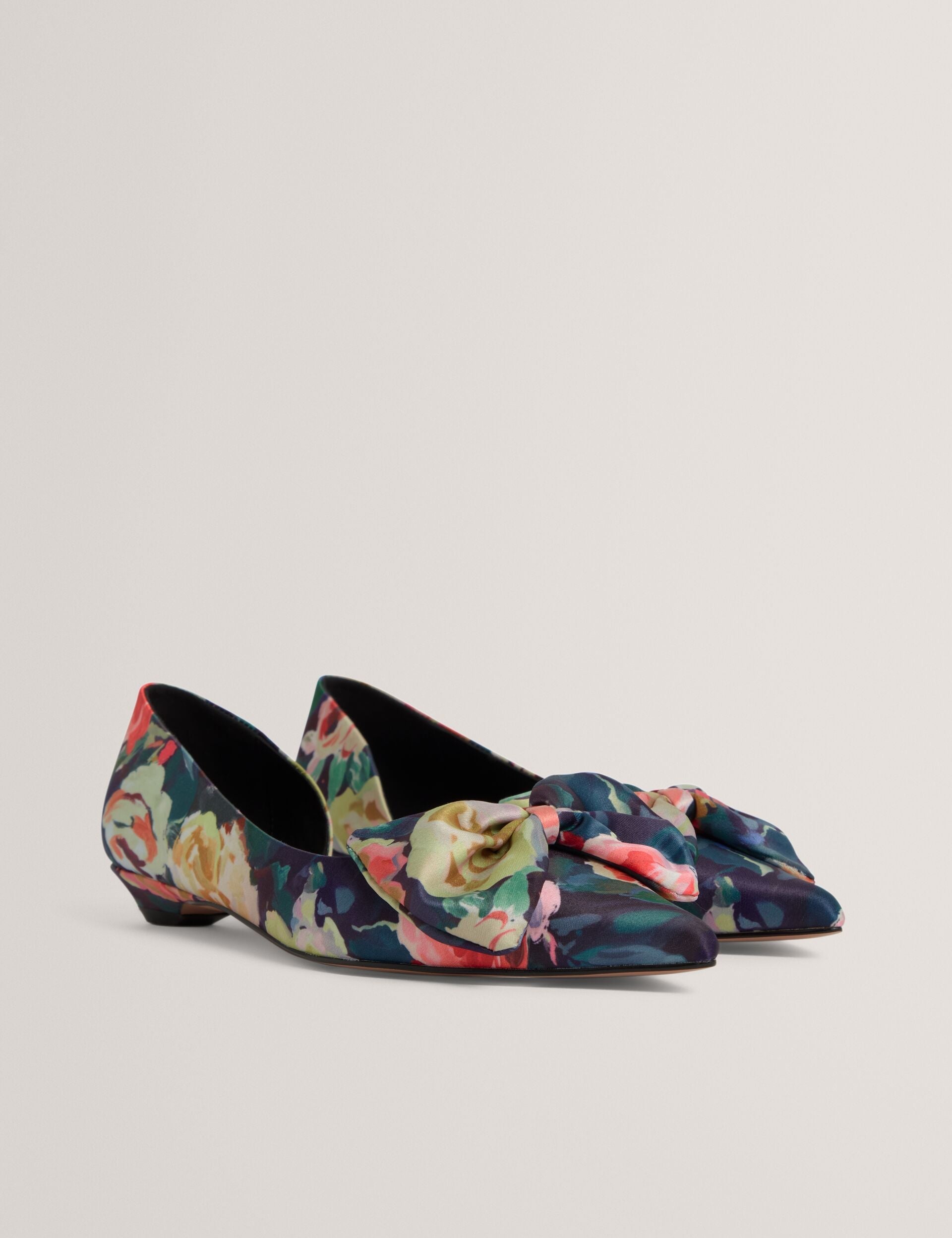 Ted Baker Palouma Rose Print Pointed Toe Kitten Heels Women's
