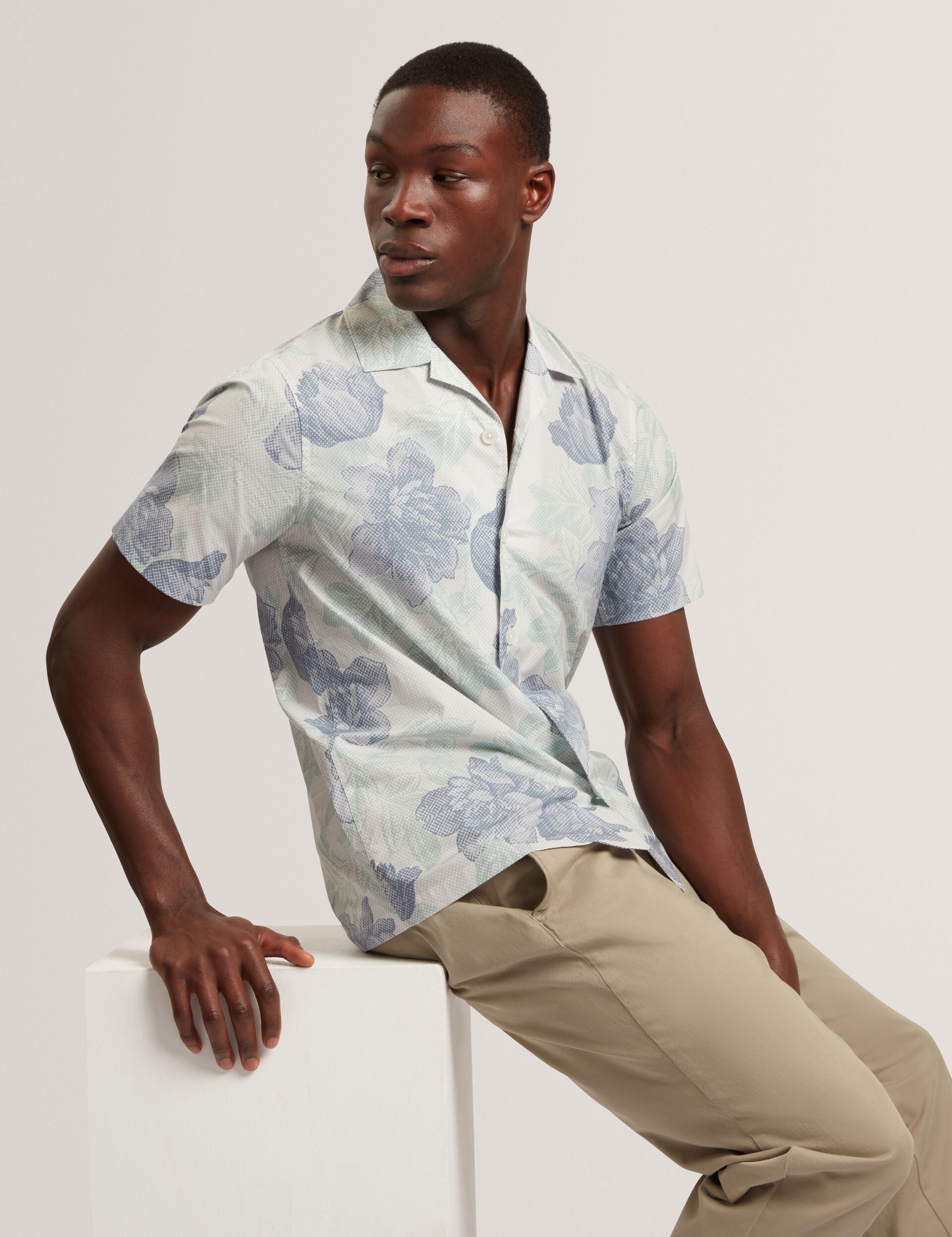 Ted Baker Cesiro Relaxed Shaded Floral Short Sleeve Shirt