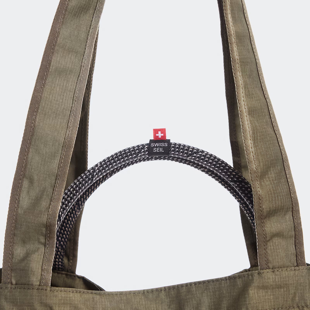 On Cargo Pack 60L Olive