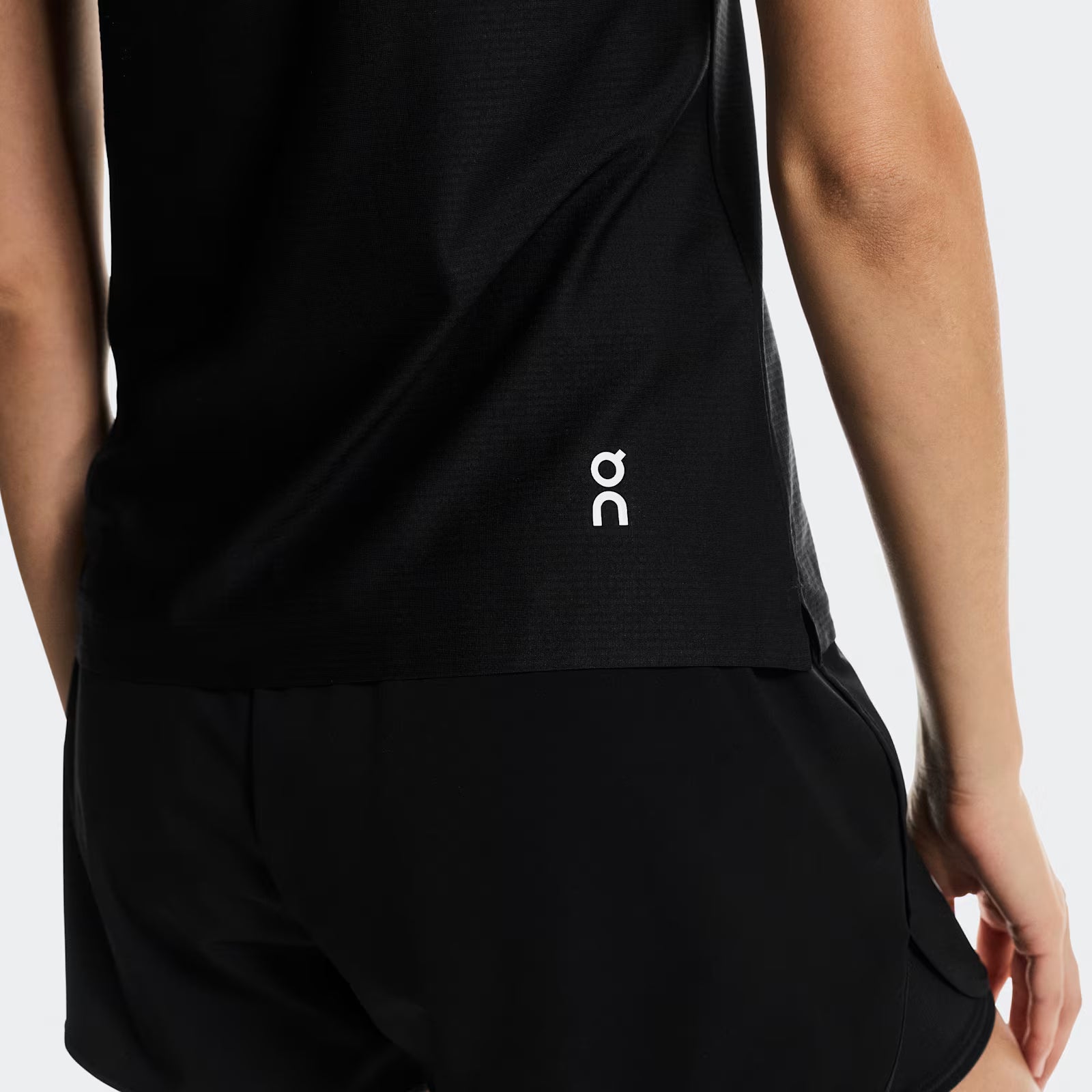 On Court-T Black (Women'S)