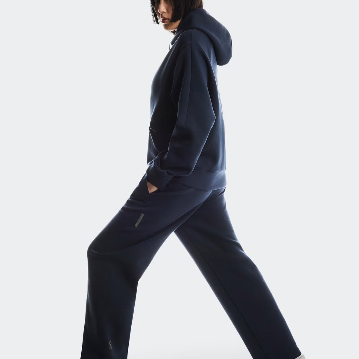 On Focus Tech Sweatpants Navy (Women'S)
