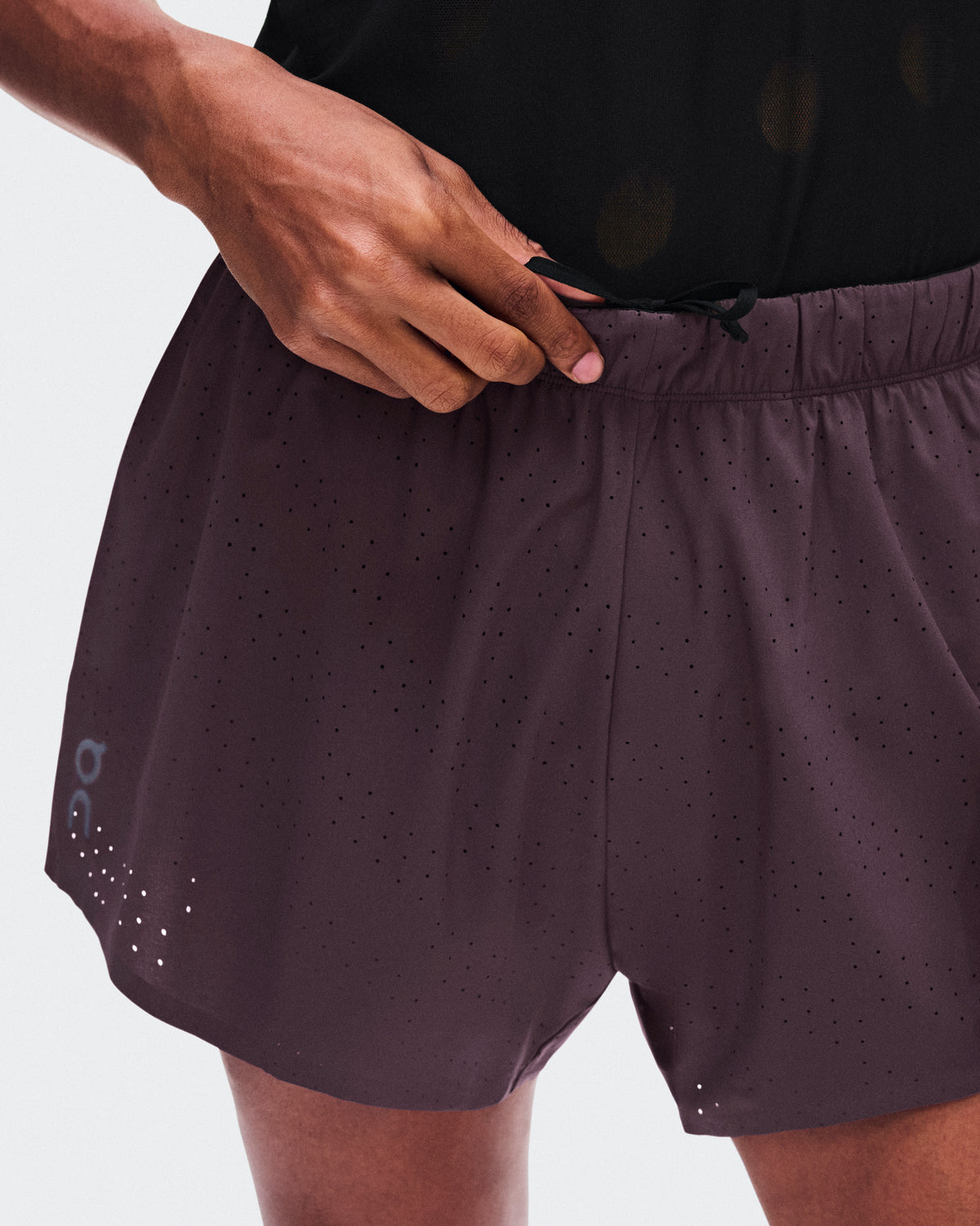 On Zero Shorts Urchin