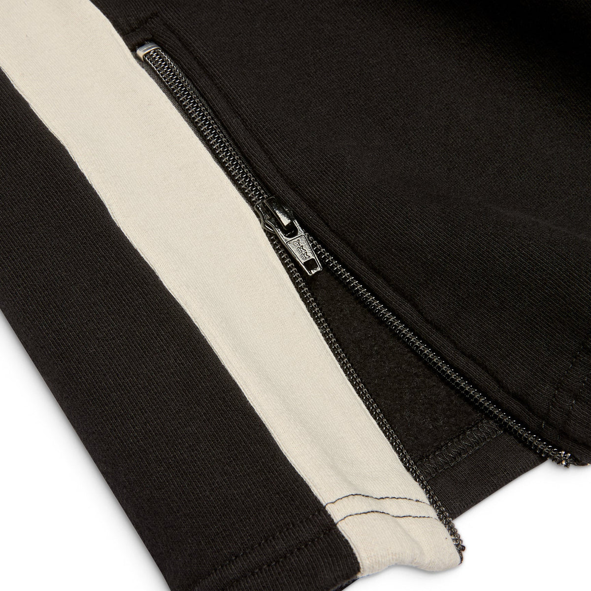 #color_washed-blackoff-white