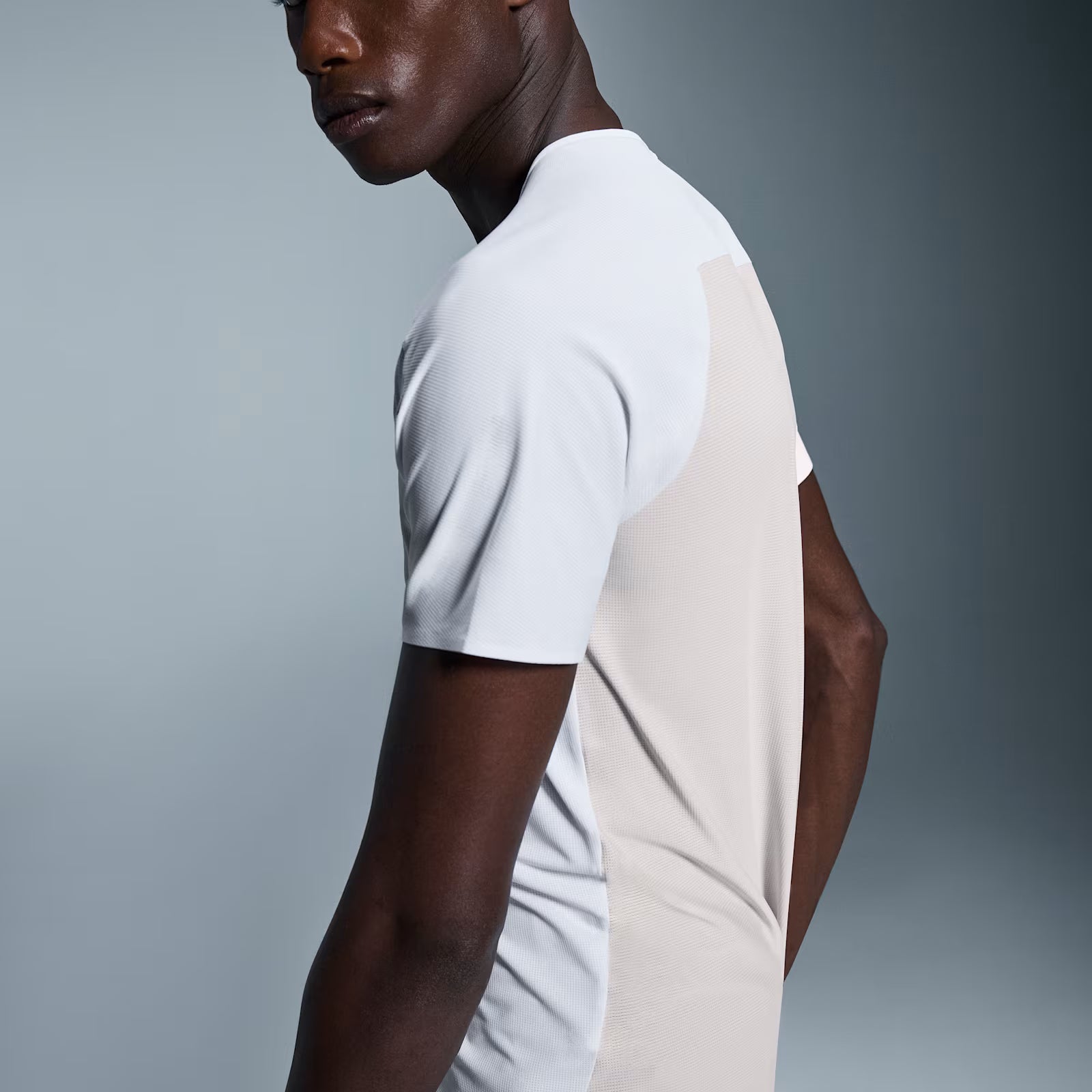 On Performance-T White | Silver