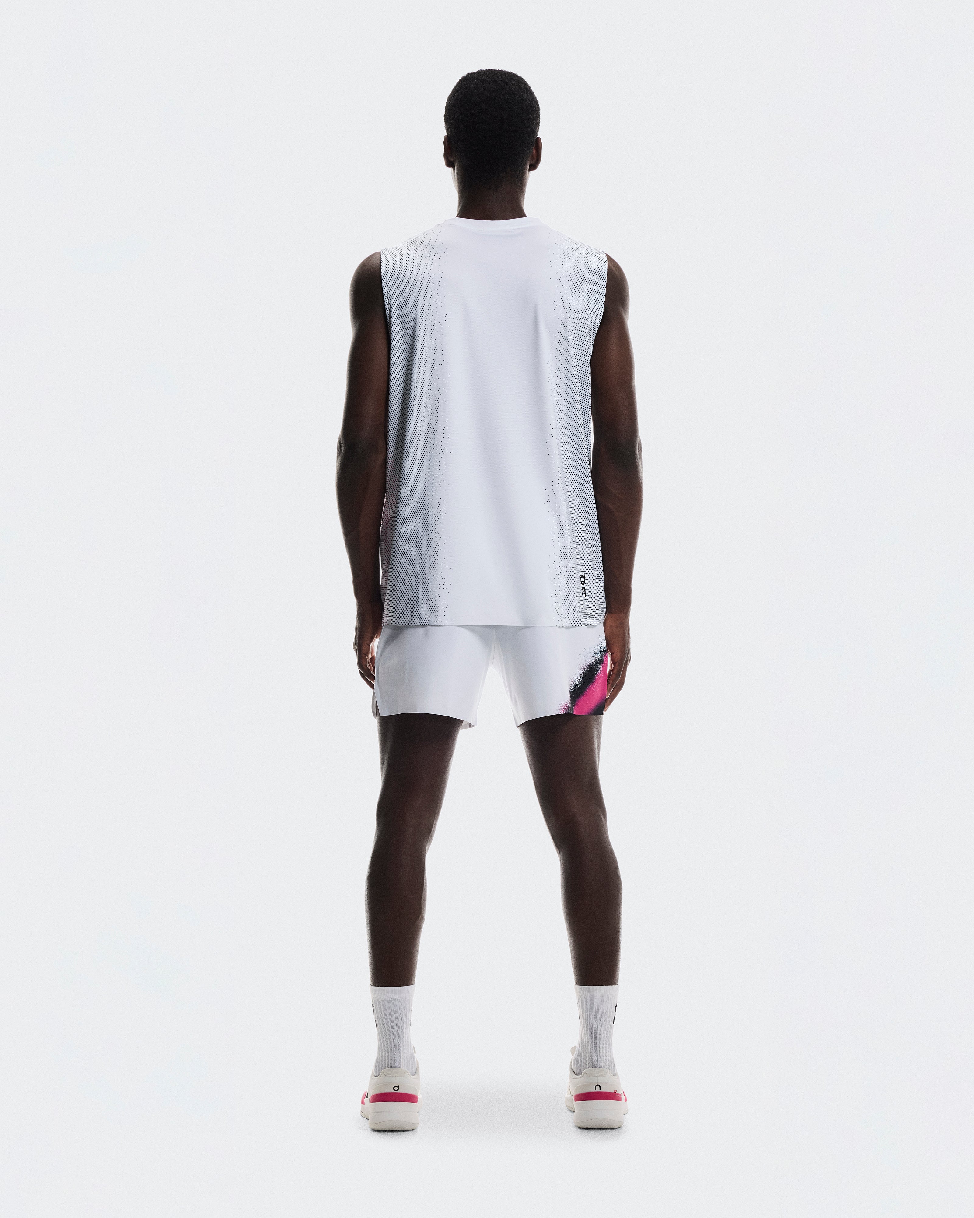 On Court Shorts White | Black