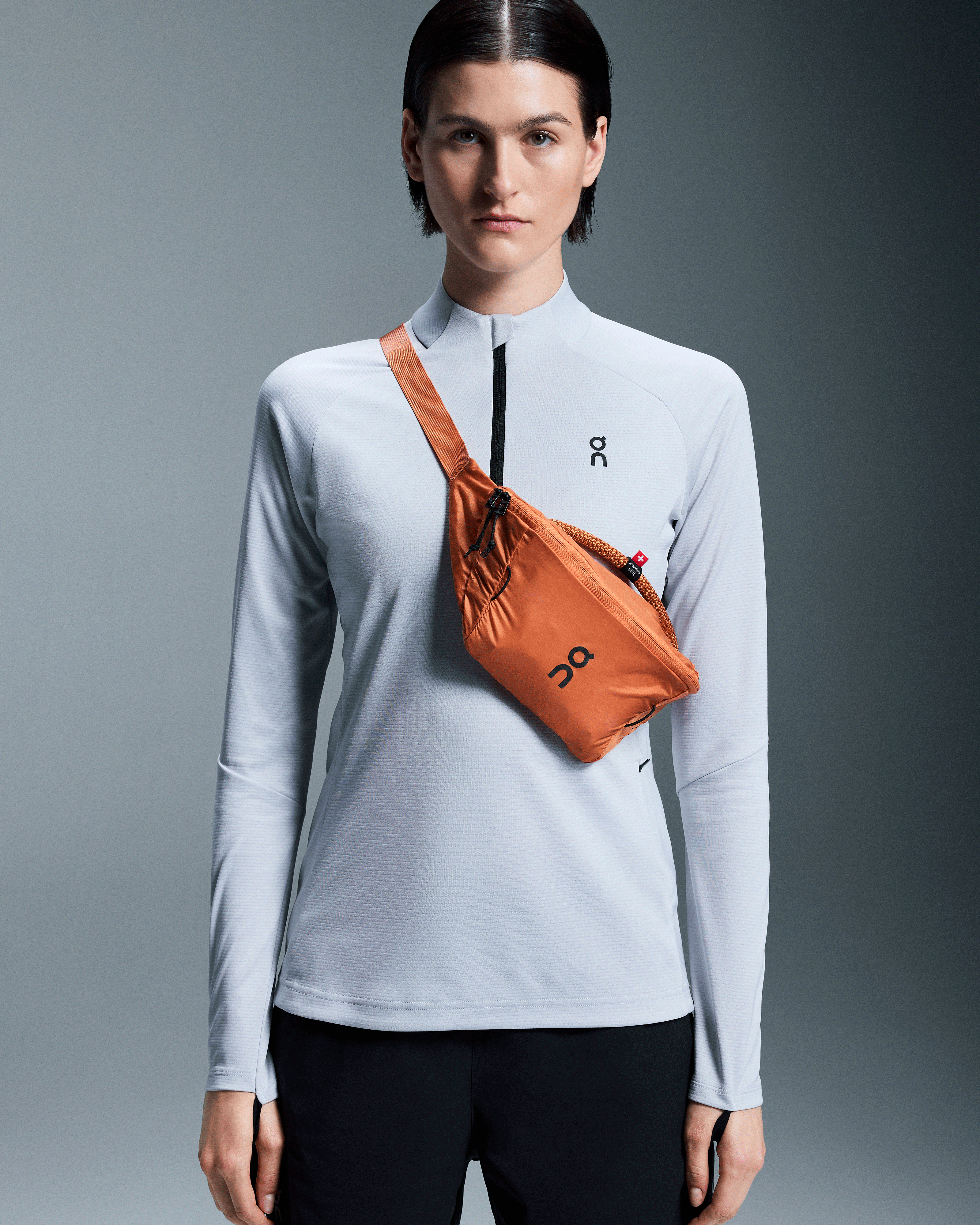 On Waist Pack 2L Lite Desert Glow