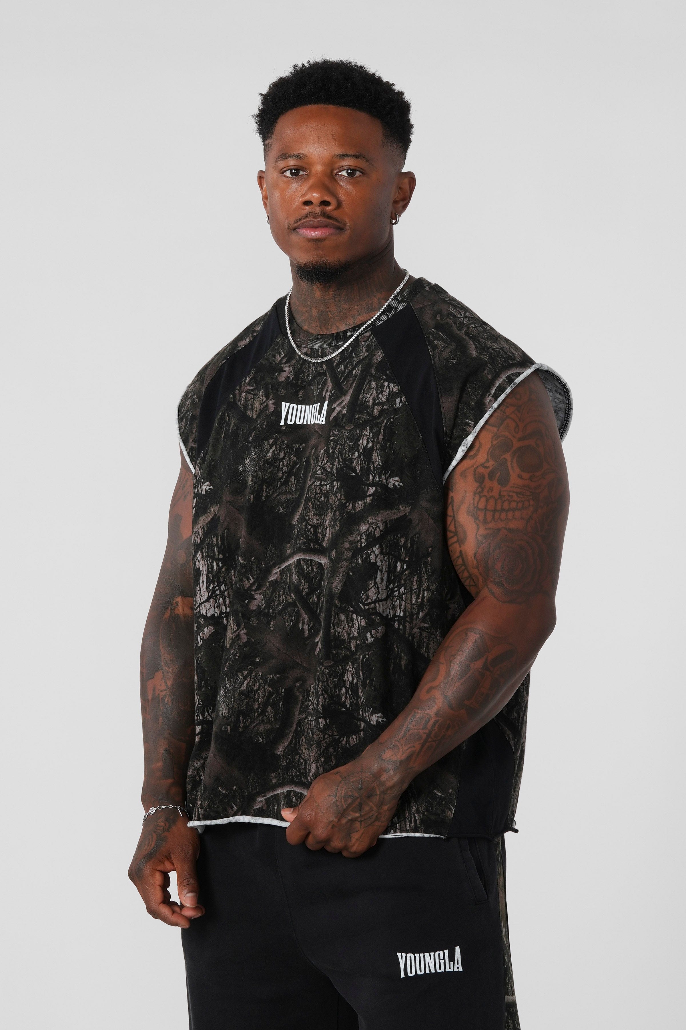 YoungLA 3064 - Stellar Cut-Offs Dark Tree Camo/Black
