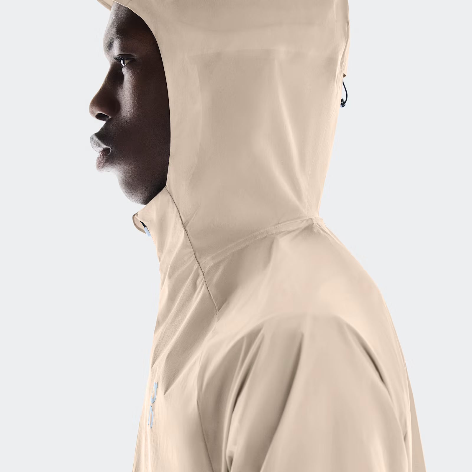 On Core Jacket Sand | White