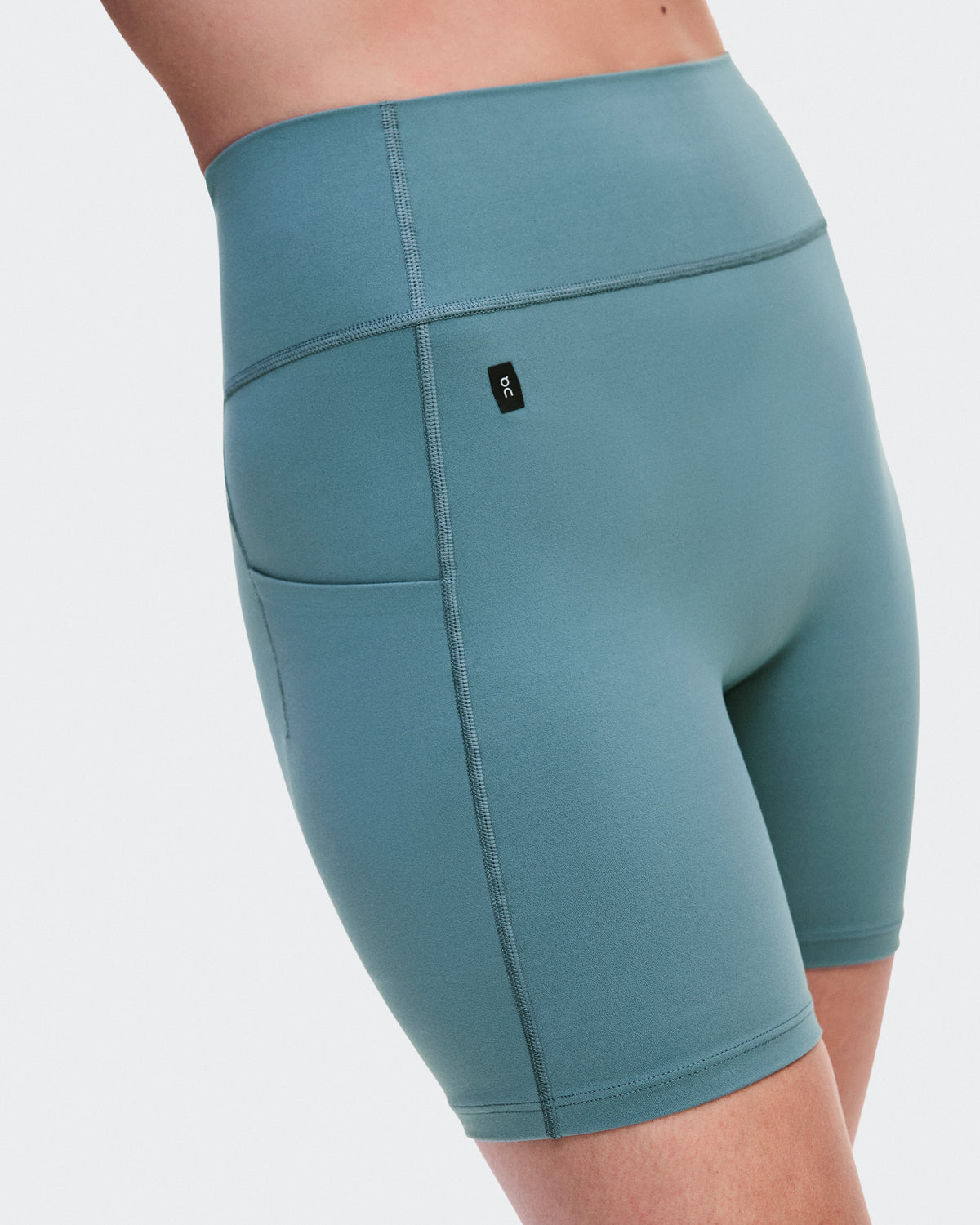 On Studio Leggings Short 6" Agave (Women'S)