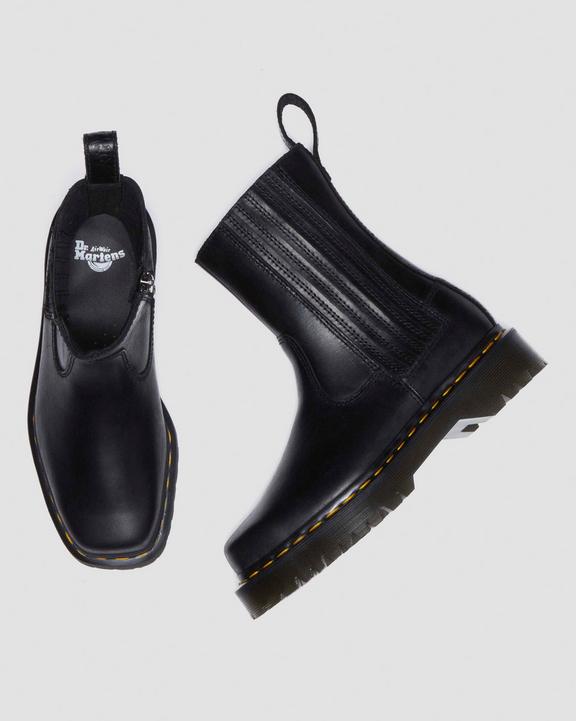 Dr Martens Amaayah Lo - Black