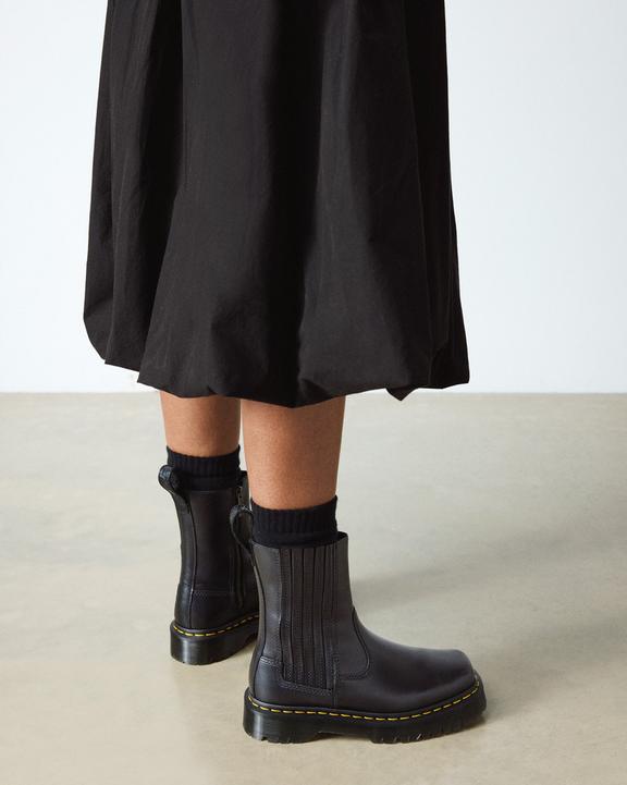 Dr Martens Amaayah Lo - Black