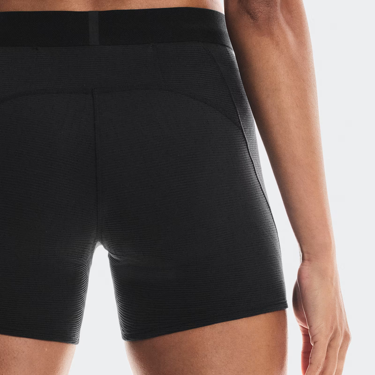 On Pace Tights Short Black (Women'S)