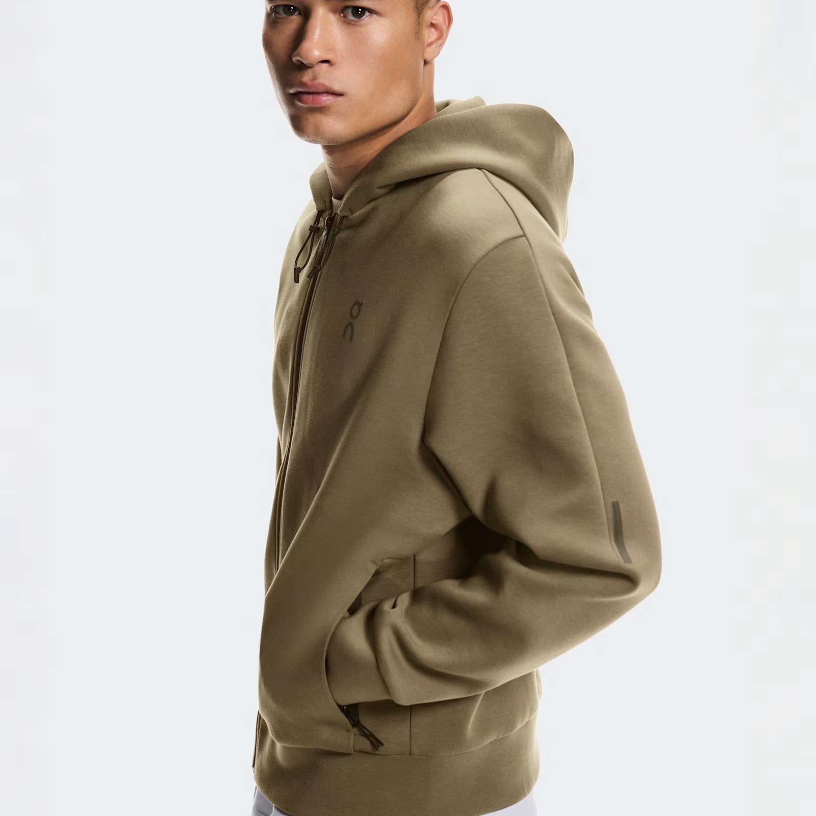 On Focus Tech Zip Hoodie Kalamata
