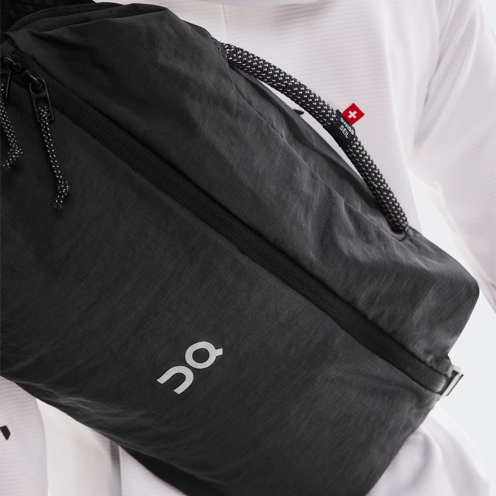 On Sling Pack 9L Magnet | Black