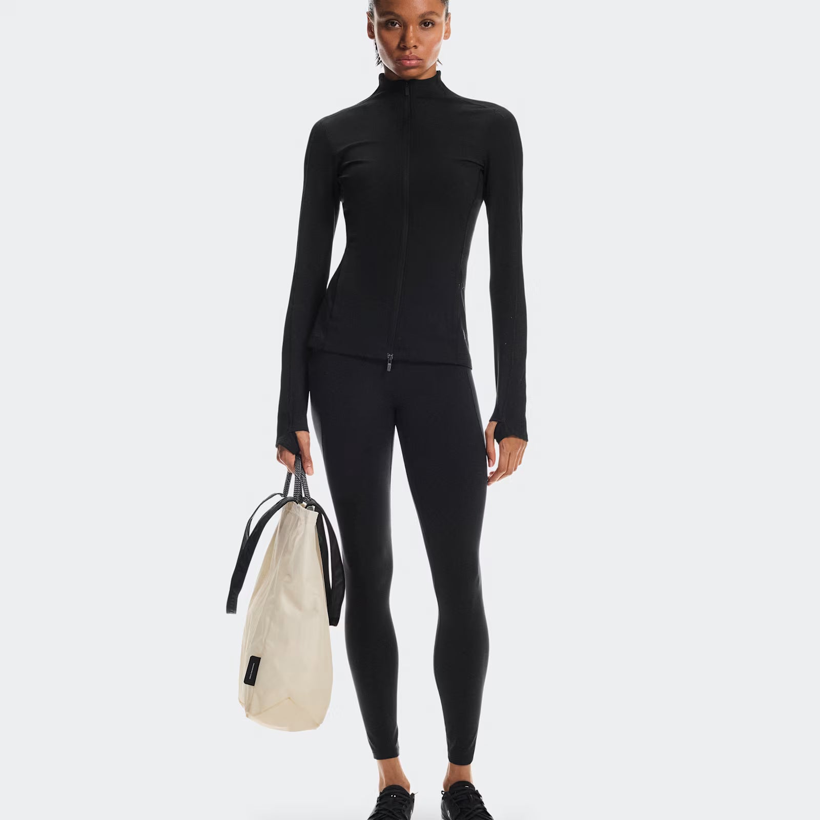 On Tote Pack 25L Cream | Black