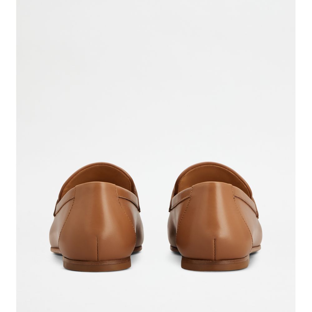 Tods Loafers In Leather Brown Womens