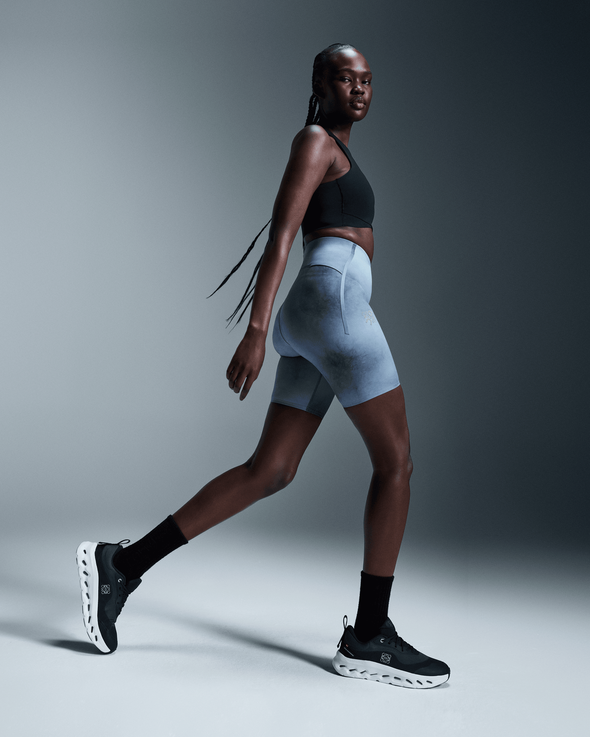 On Active Shorts Loewe Blue | Multicolor (Women'S)