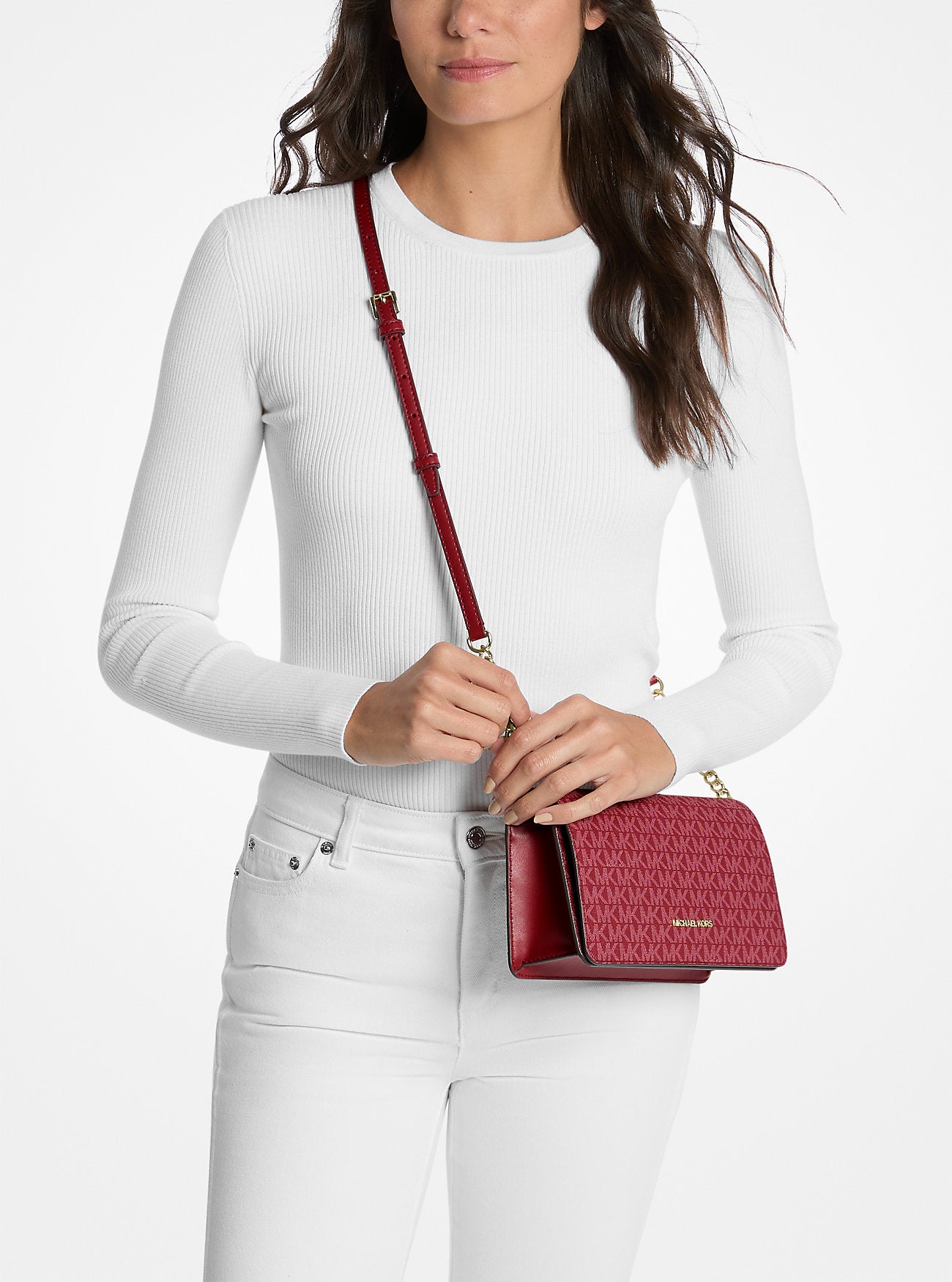 Jet Set Medium Signature Logo Crossbody Bag Cherry Cherry