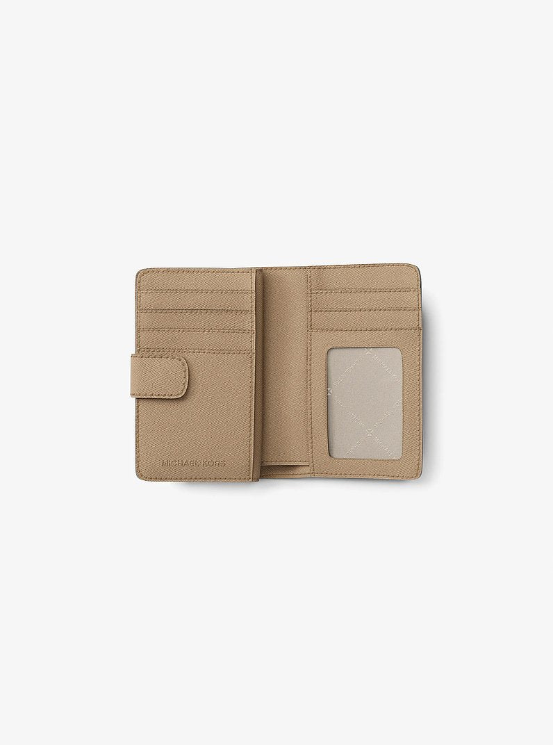 Medium Crossgrain Leather Wallet Camel Camel