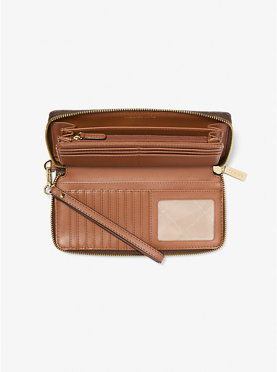 Jet Set Travel Large Logo Continental Wristlet Pwd Blsh Mlt