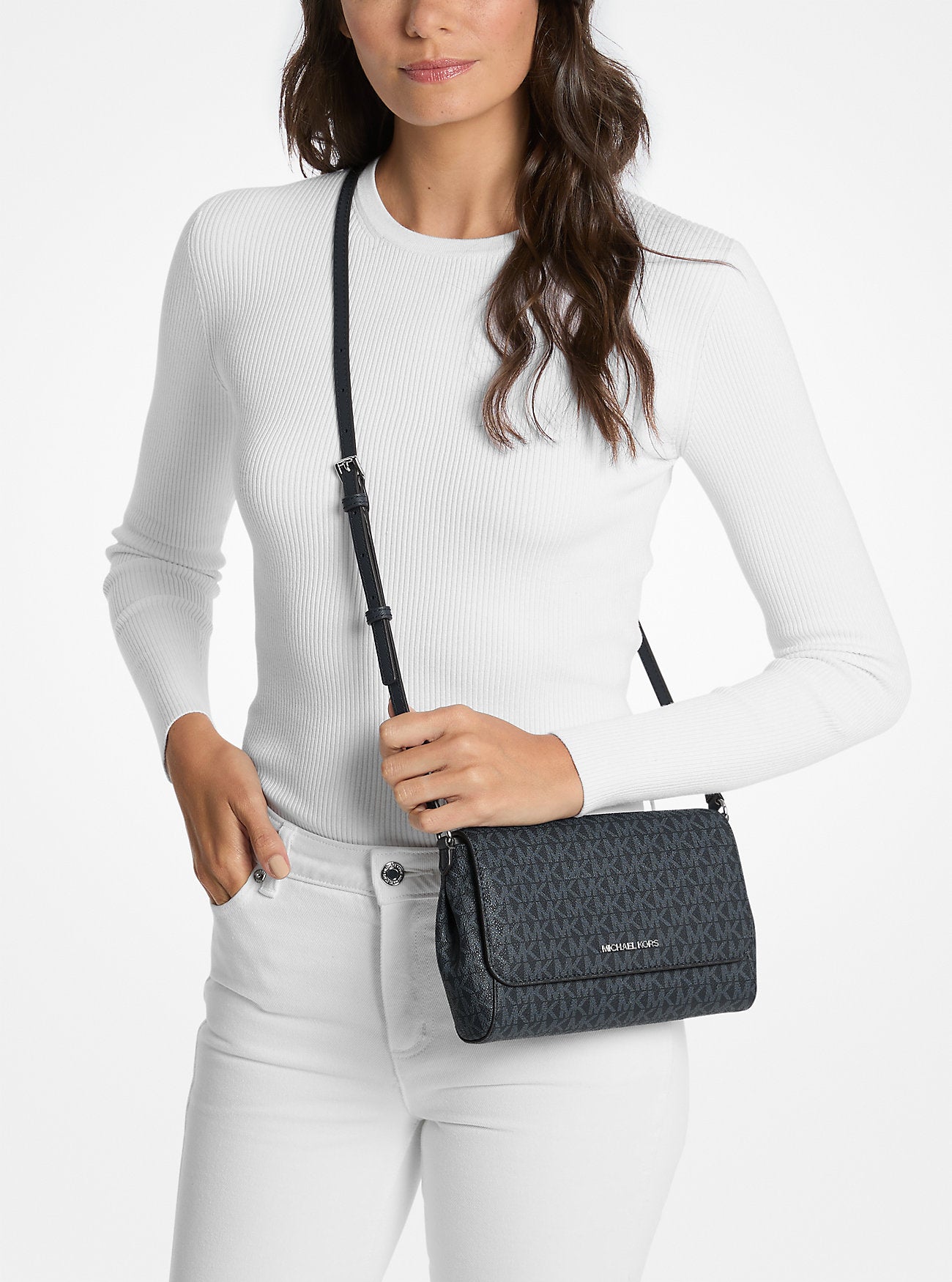 Medium Signature Logo Convertible Crossbody Bag Admiral Admiral