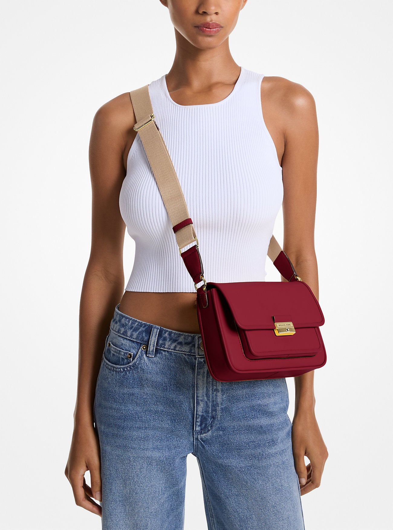 Bradshaw Medium Leather Messenger Bag Cherry Cherry