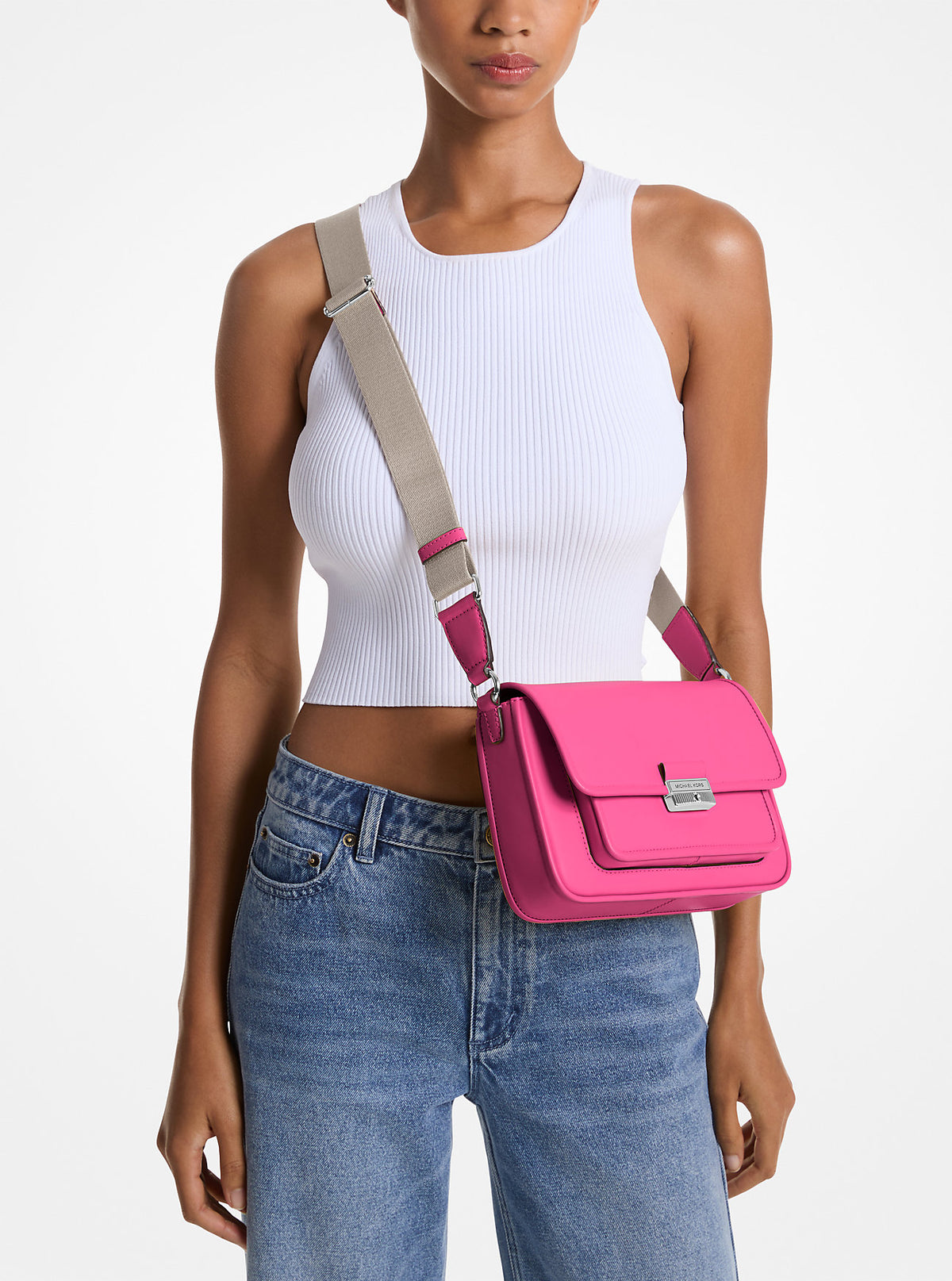 Bradshaw Medium Leather Messenger Bag Dragonfruit Dragonfruit