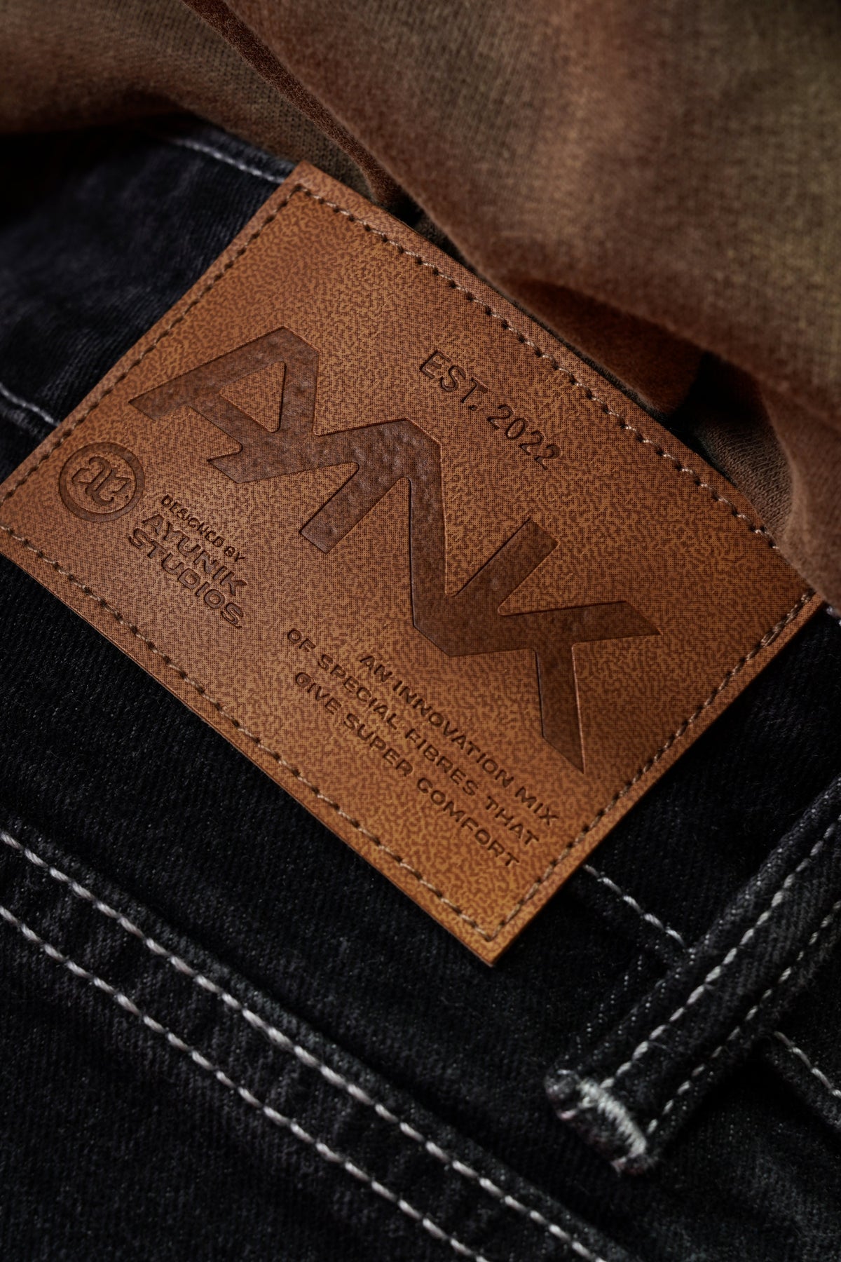 Core Denim Faded Black