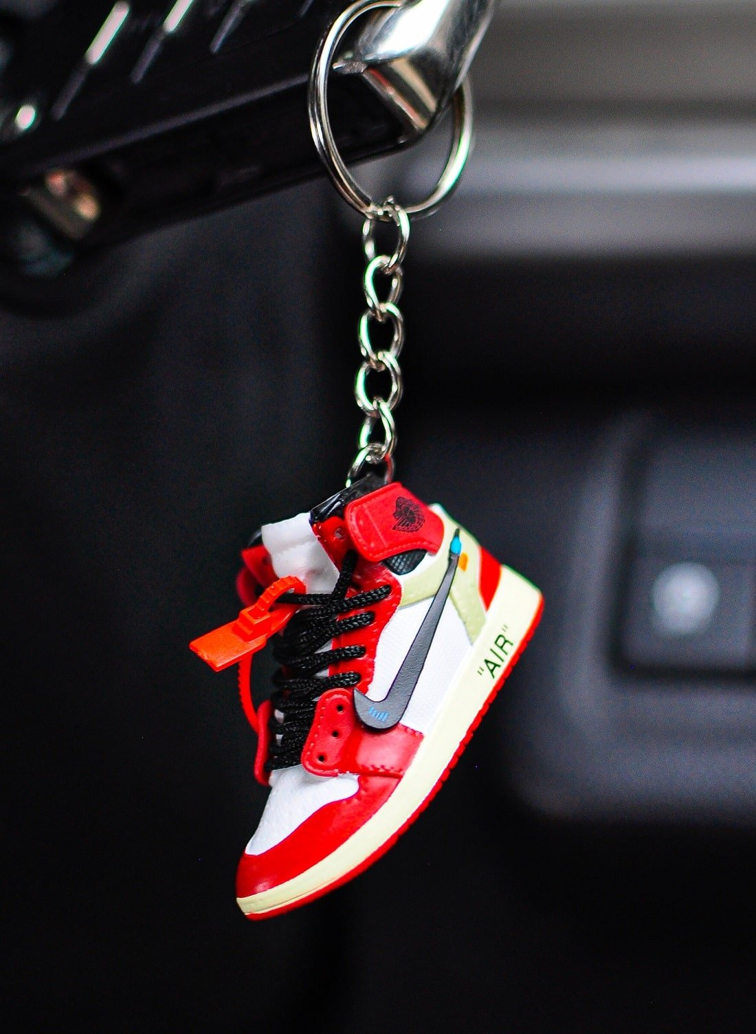 3D Sneaker Single Keychain With Box - AJ1 OFFWhite Chicago