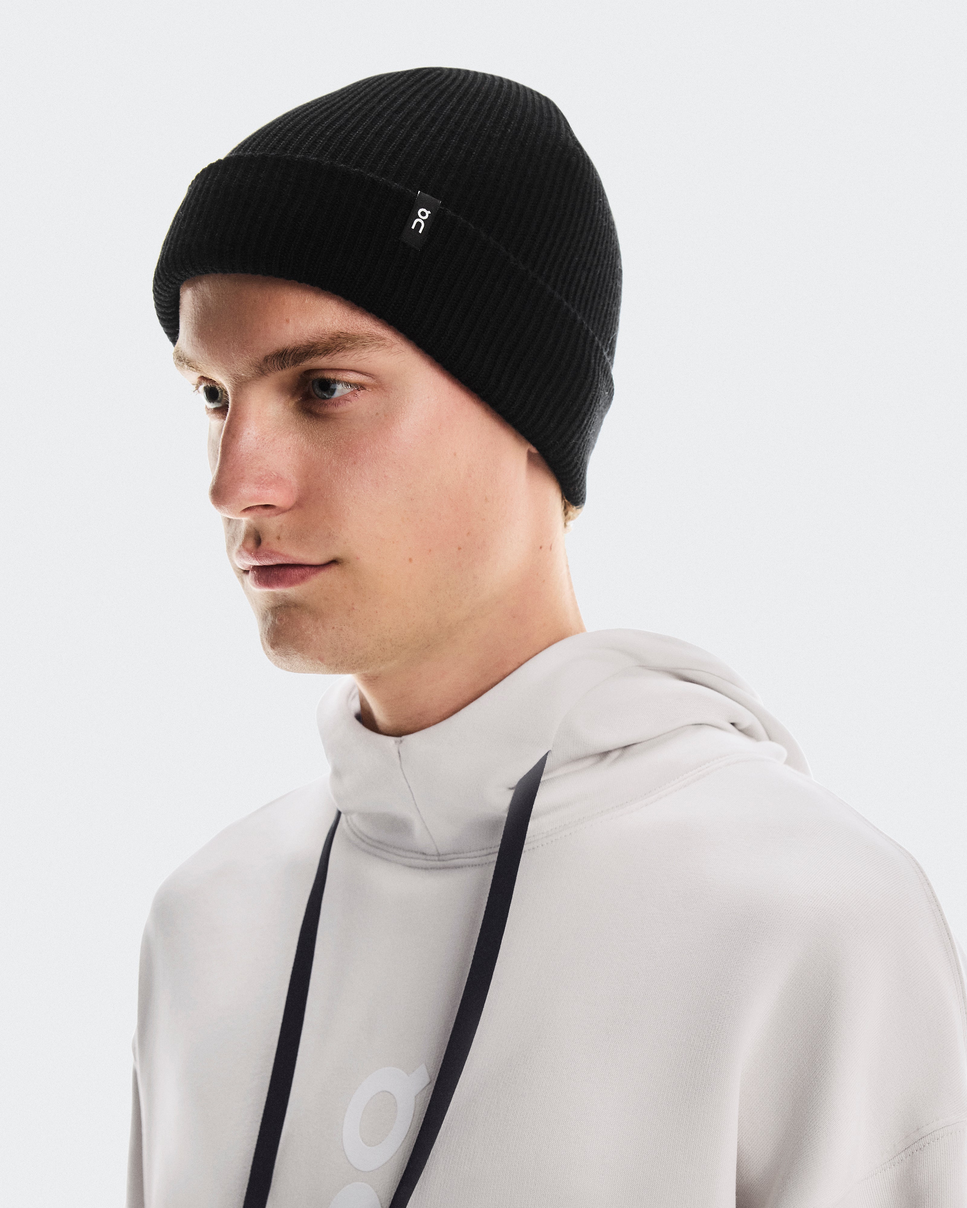 On Merino Beanie Black