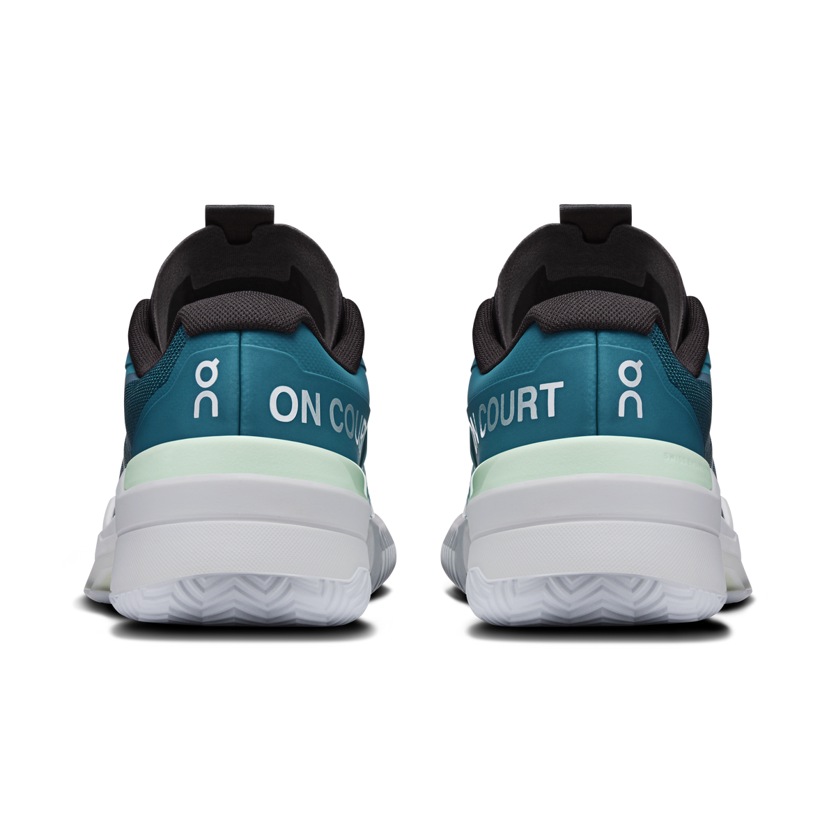 On The Roger Pro Fire Clay Storm White